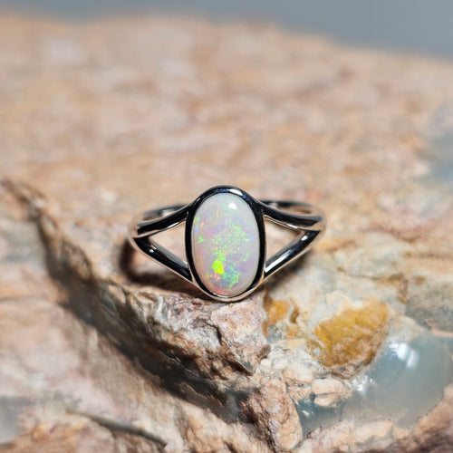 1ct Solid Semi Crystal Opal - Luigi Opal