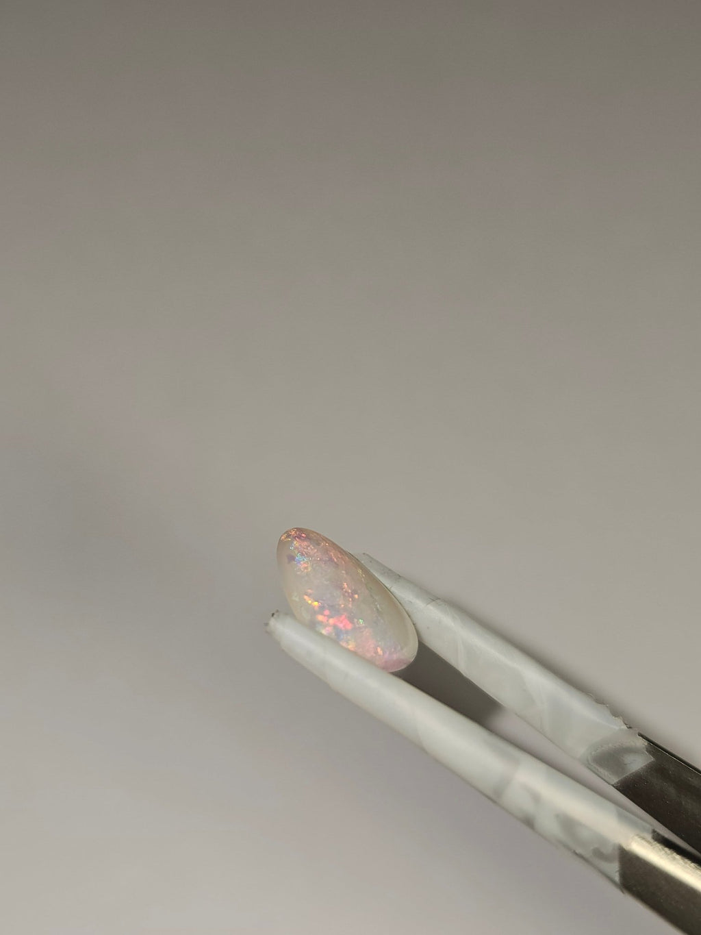 LO017 10 Mile 2.2ct Freeform - Luigi Opal