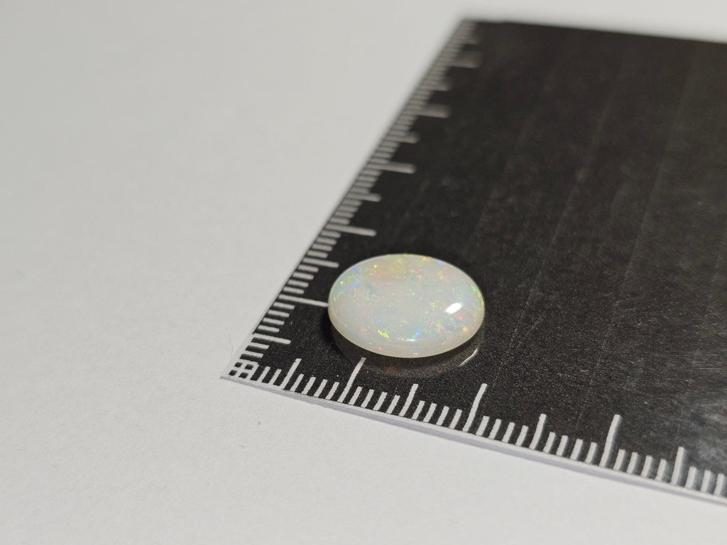 LO029 Opal Valley 3.2ct Oval - Luigi Opal
