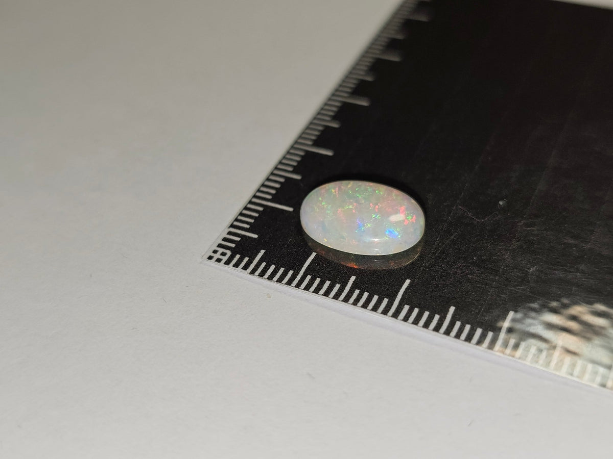 LO032 Larkins Folly 2.6ct Oval - Luigi Opal