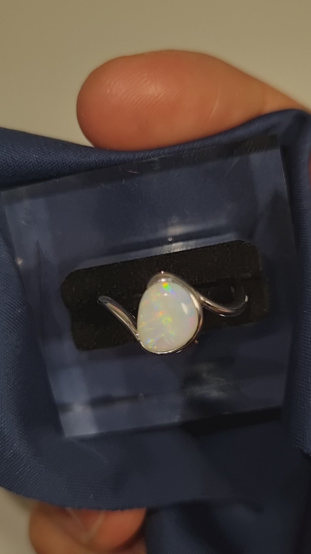 1.2ct Solid White Opal