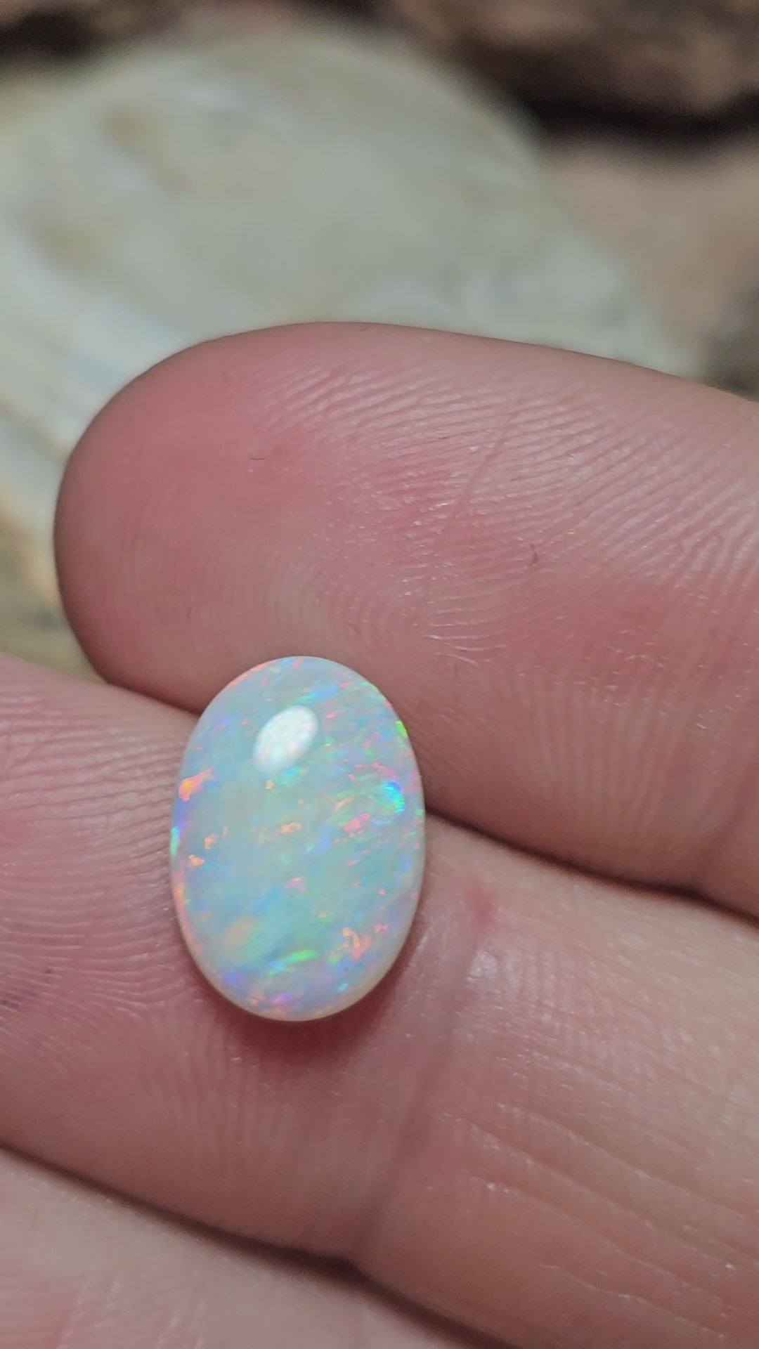 LO032 Larkins Folly 2.6ct Oval