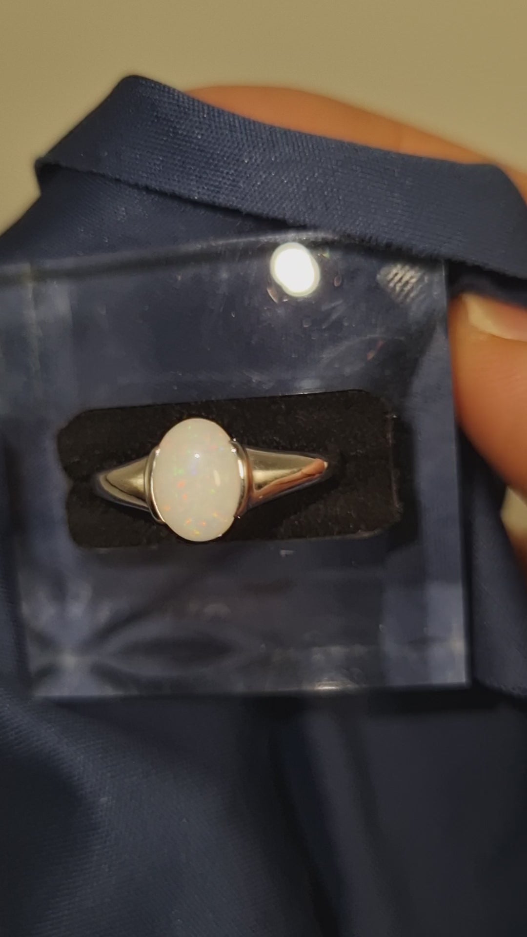 1.25ct White Opal