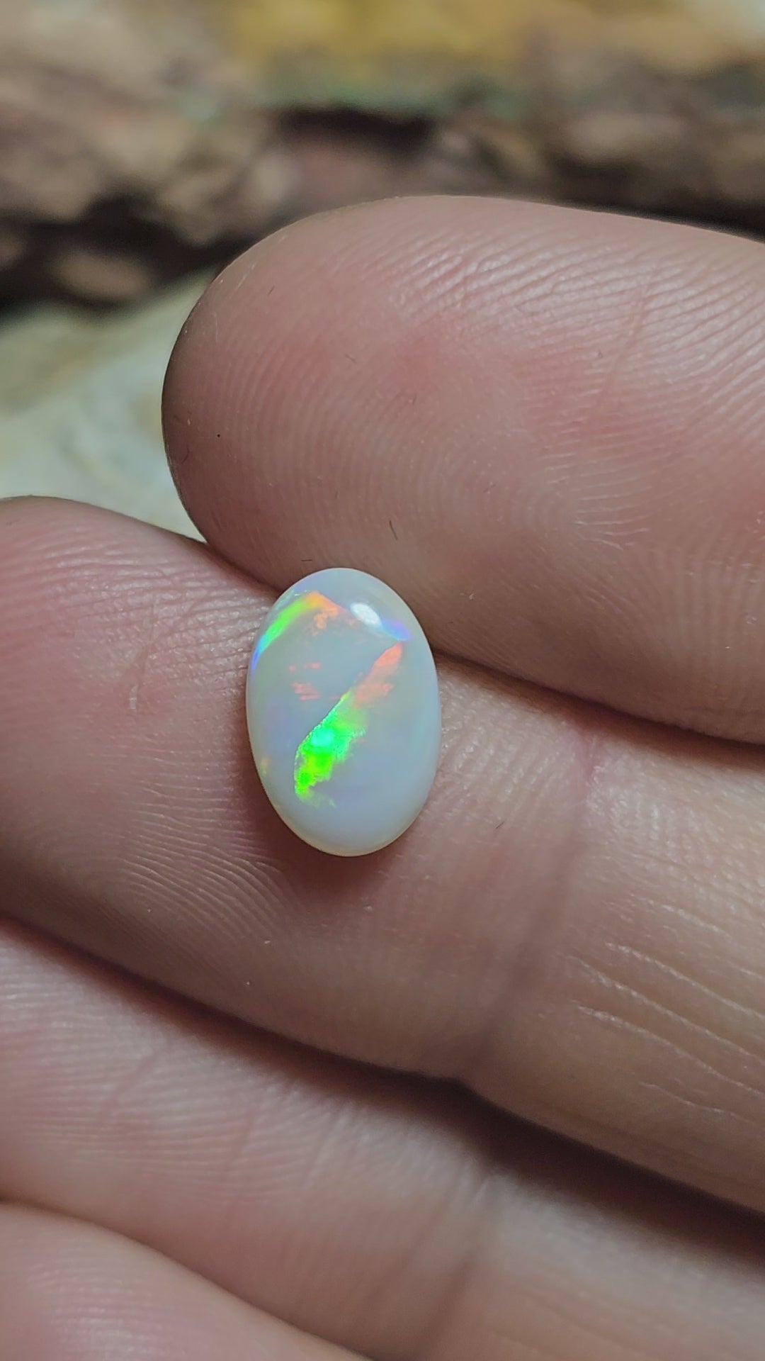 LO097 10 Mile 1.6ct Oval