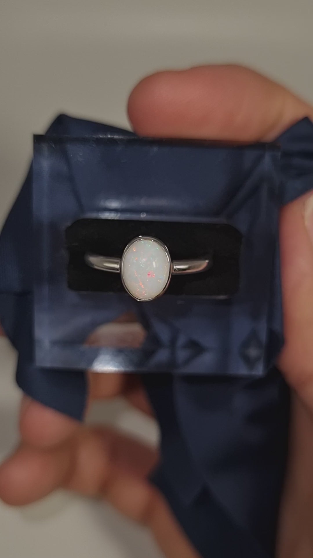 1.3ct White Opal