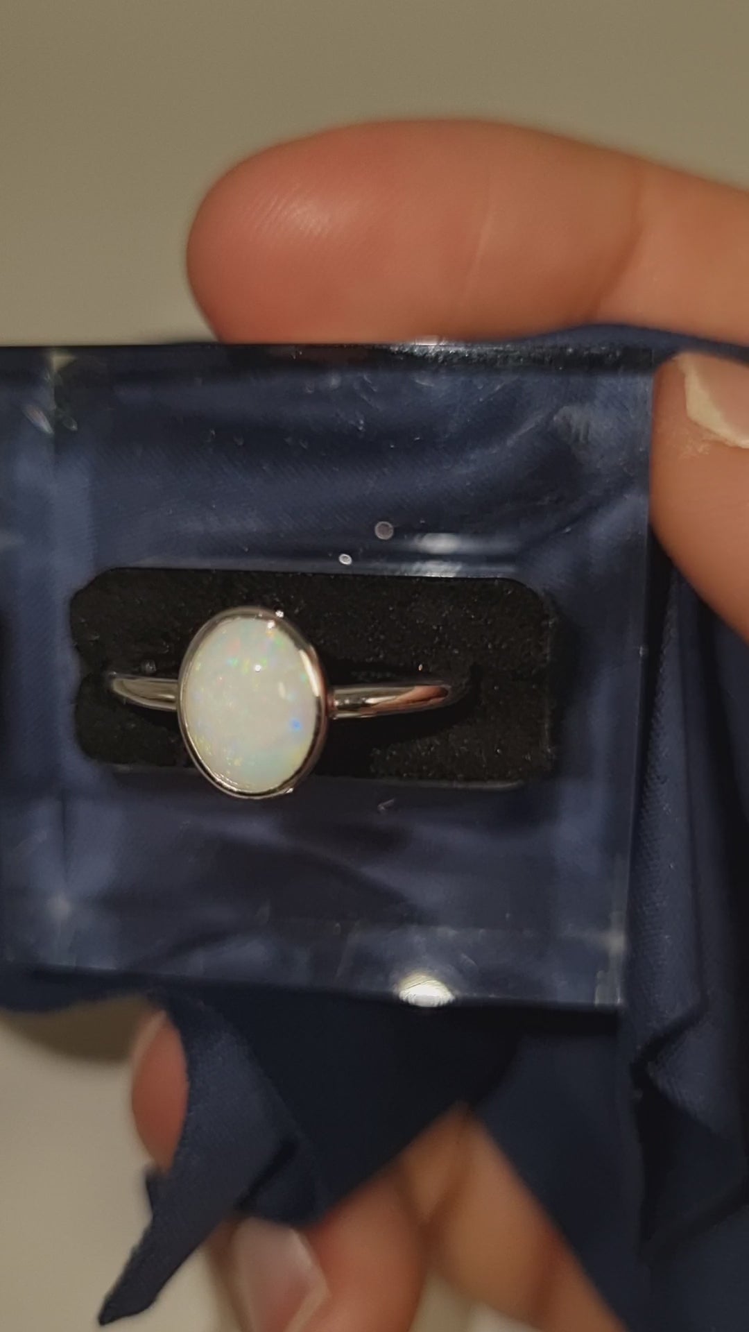 1.15ct White Opal