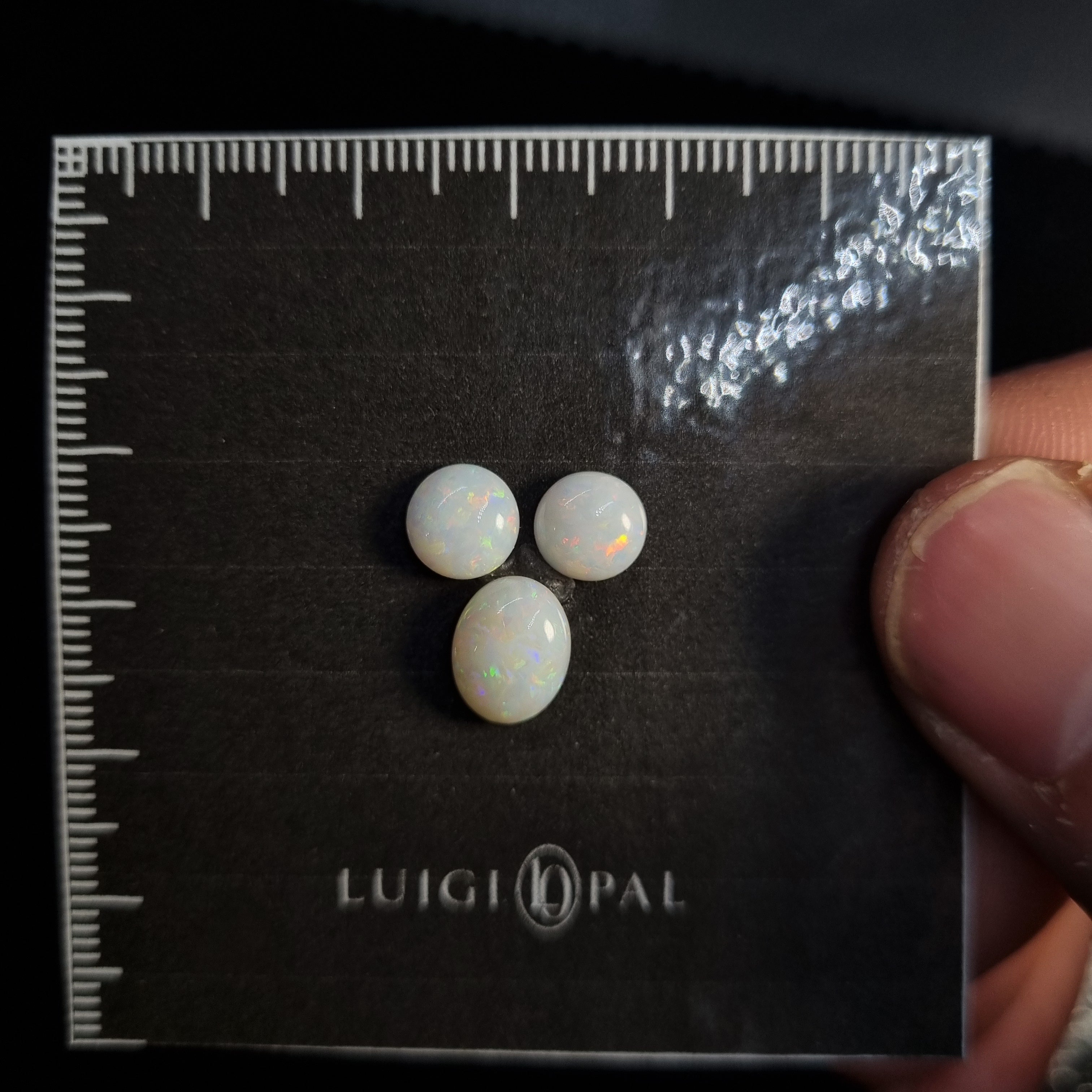 White Opal Set 3.4ct / 7.2x7.2 & 10x8