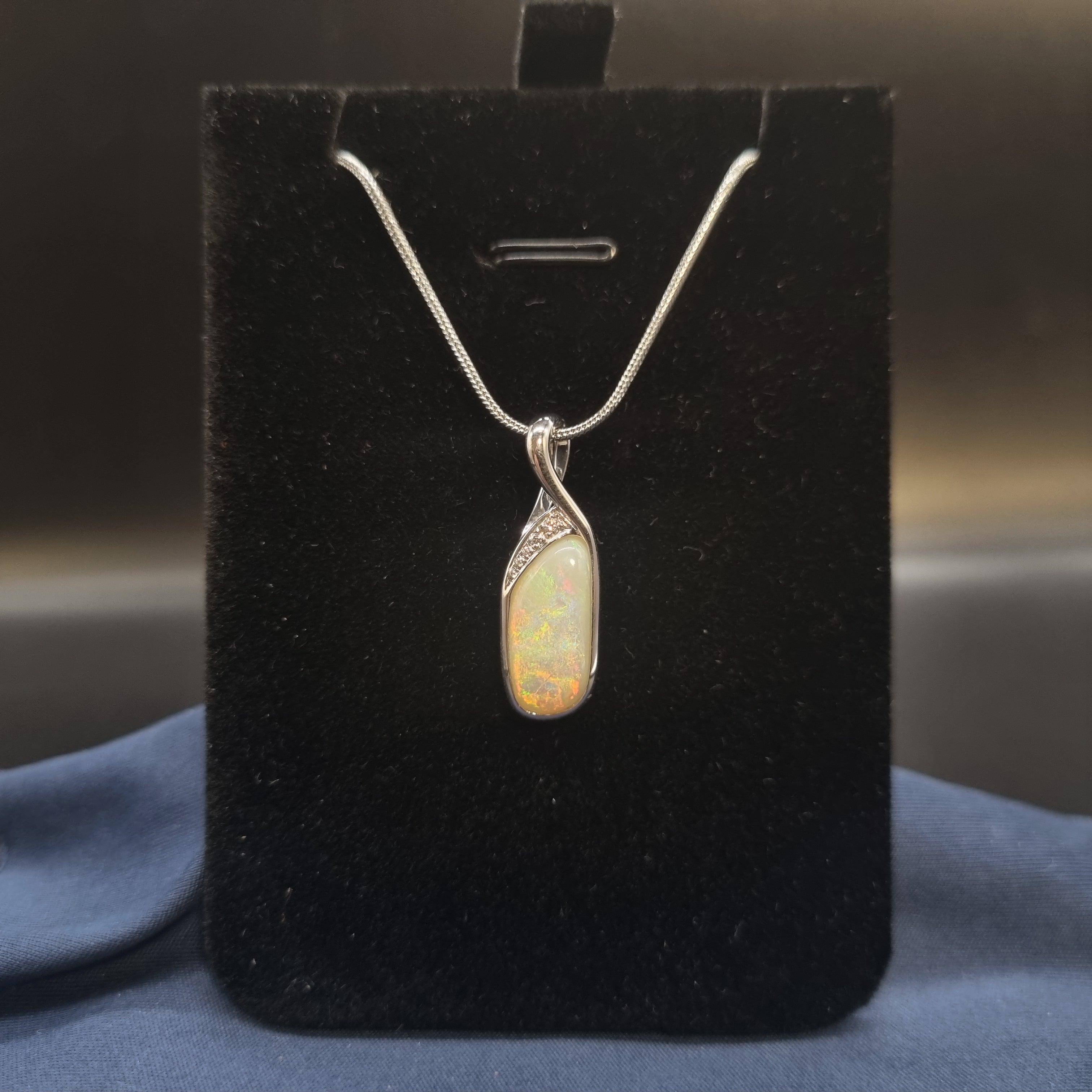 3.5ct Solid Opal w/Zirconia in Sterling Silver
