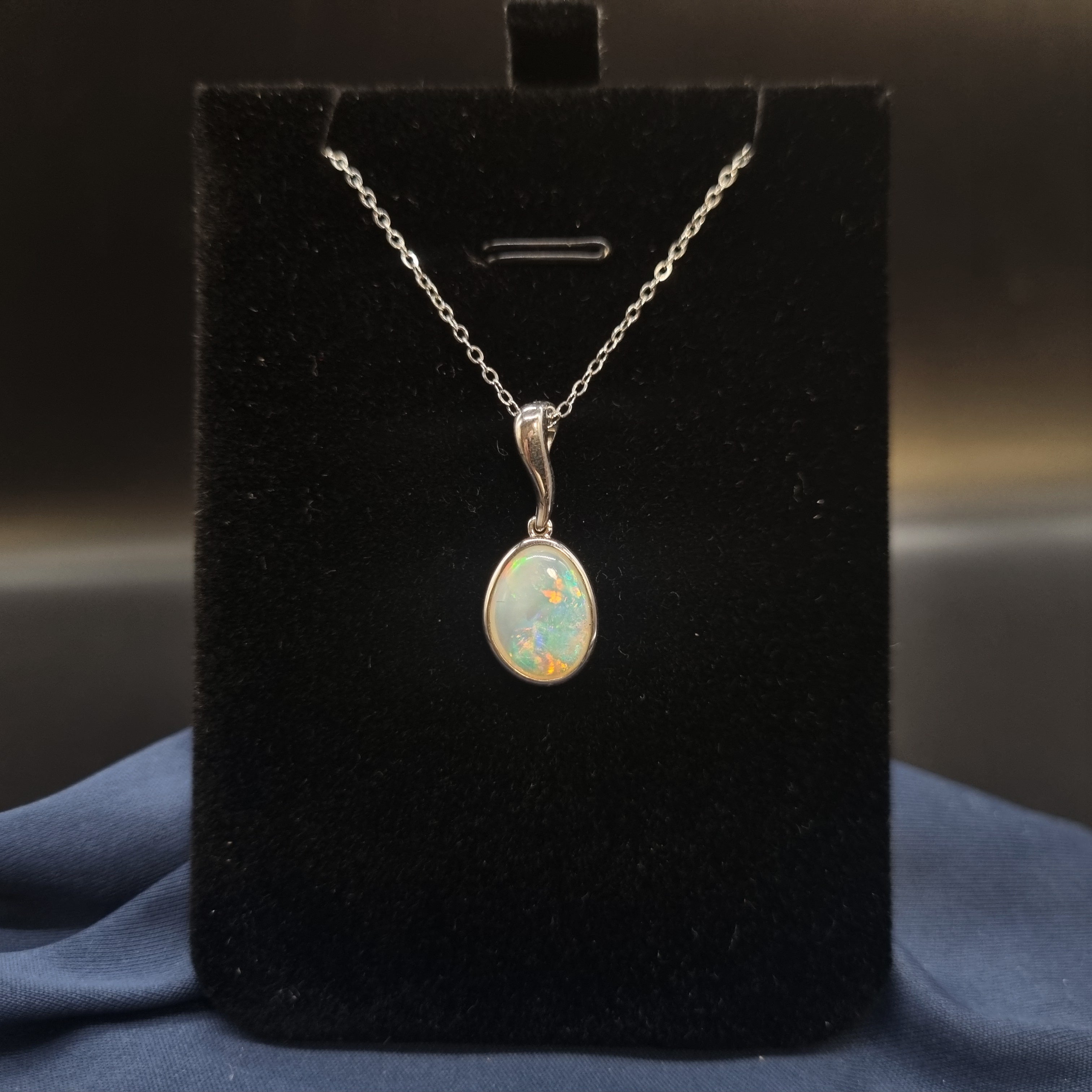 2ct Solid Opal in Sterling Silver