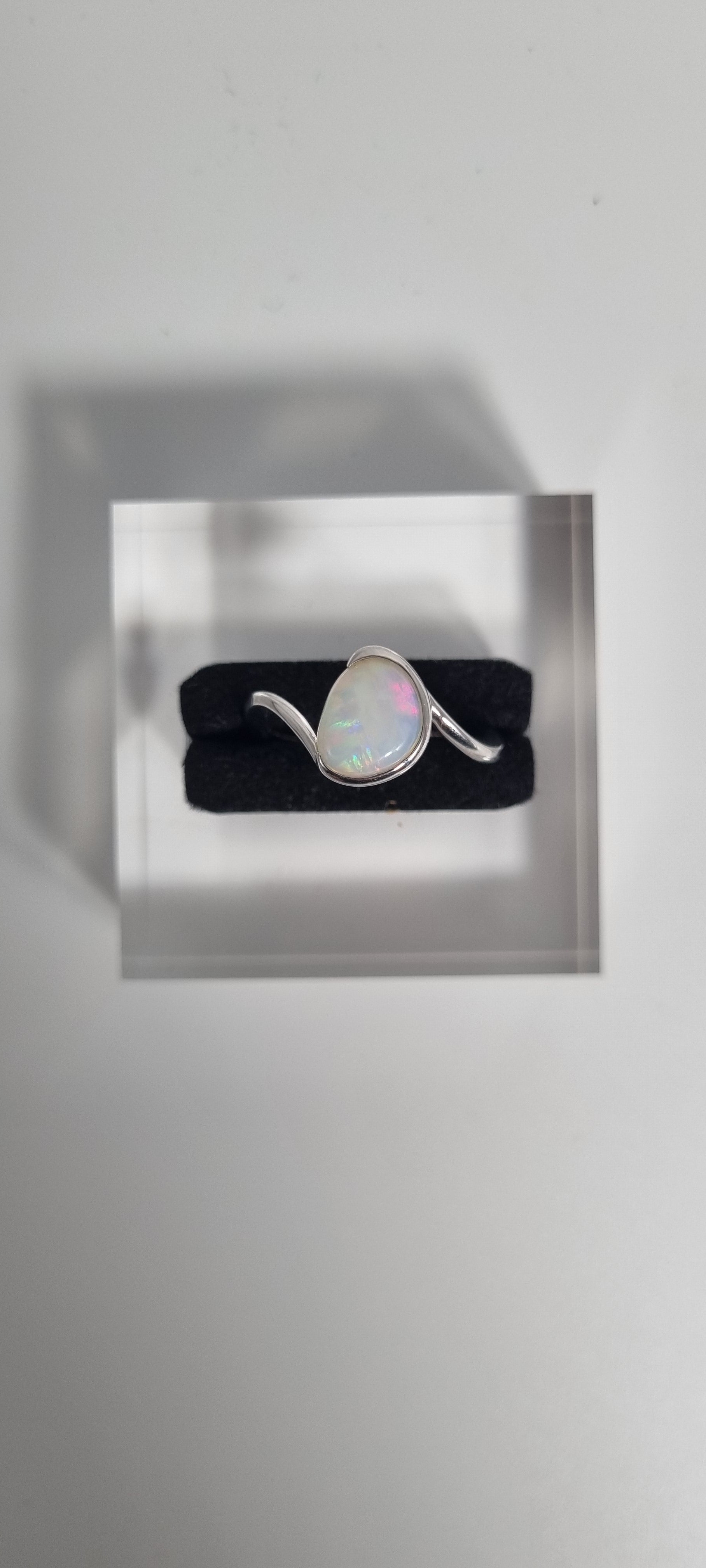 1.2ct Solid White Opal