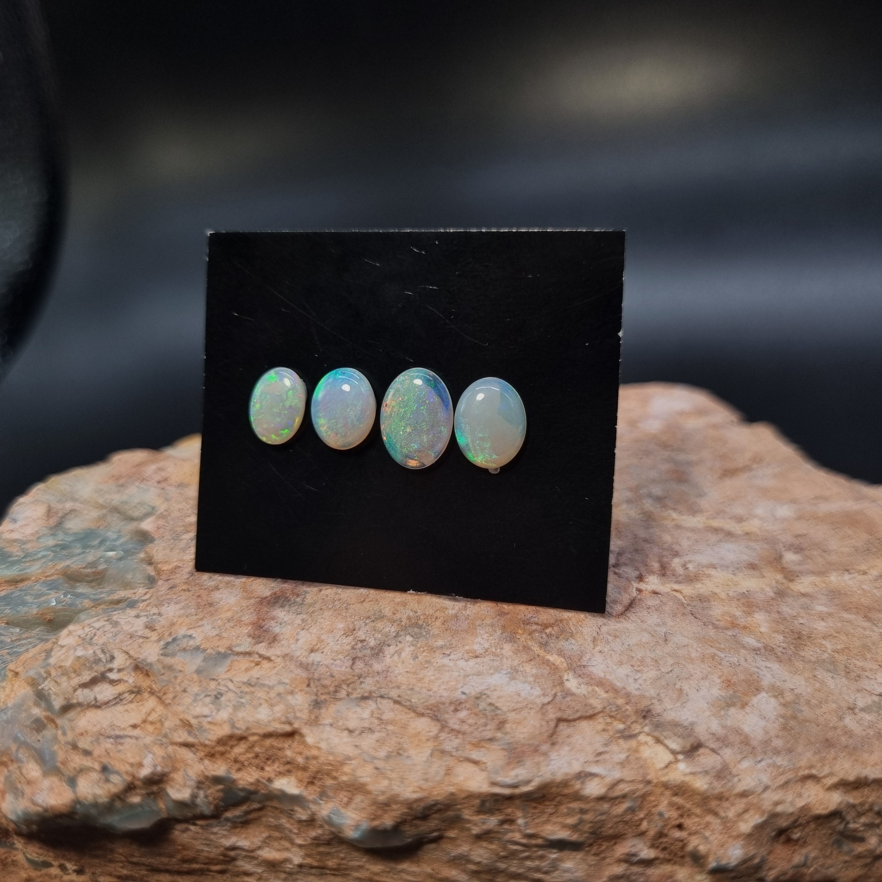 Oval mix x4 3.6ct