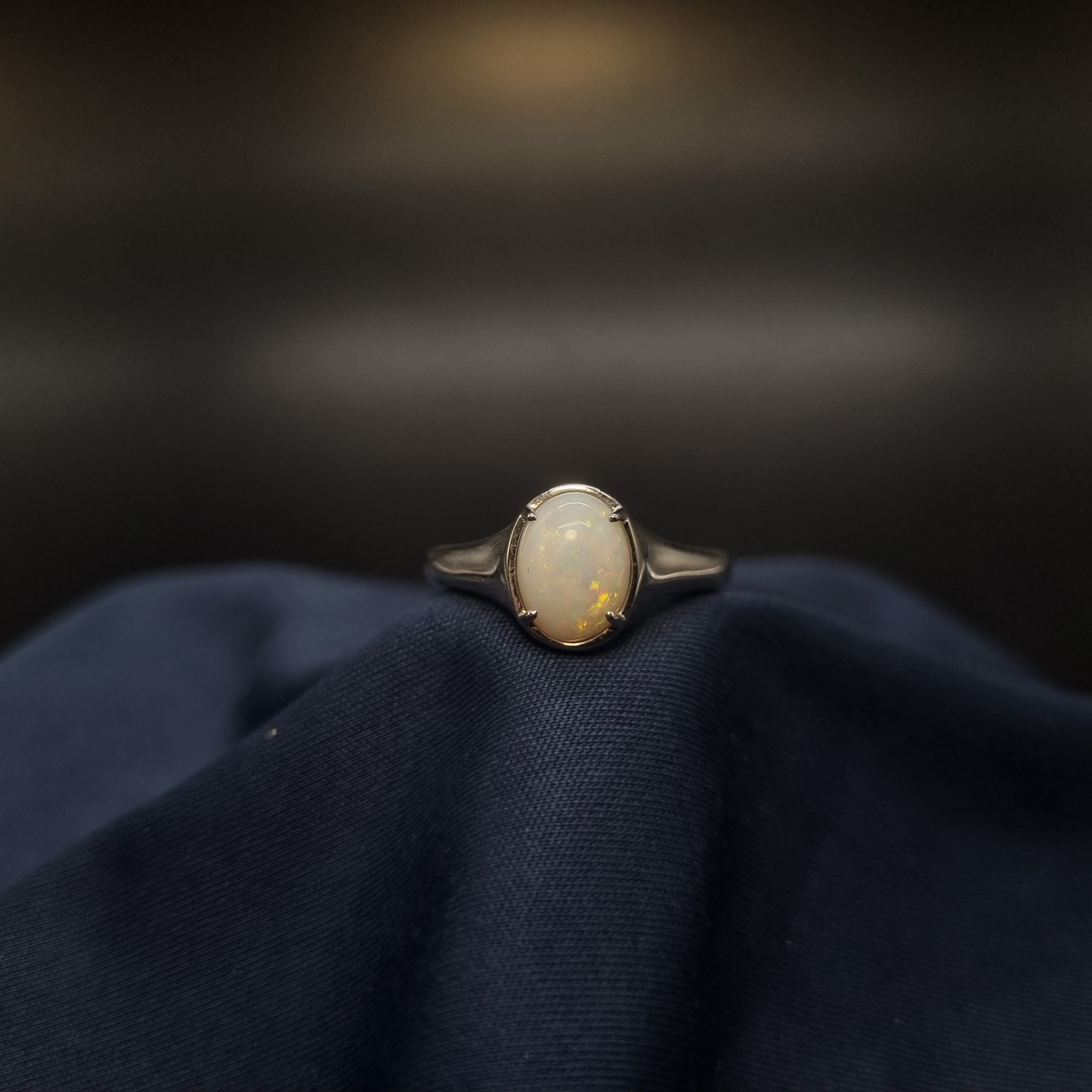1.5ct White Opal
