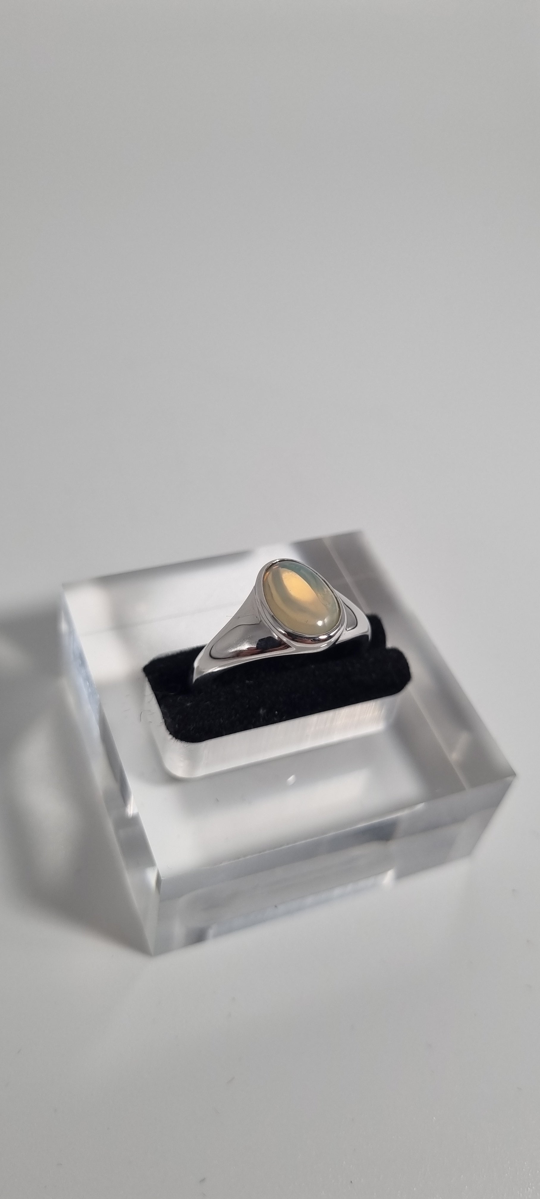 1.65ct Jelly Opal