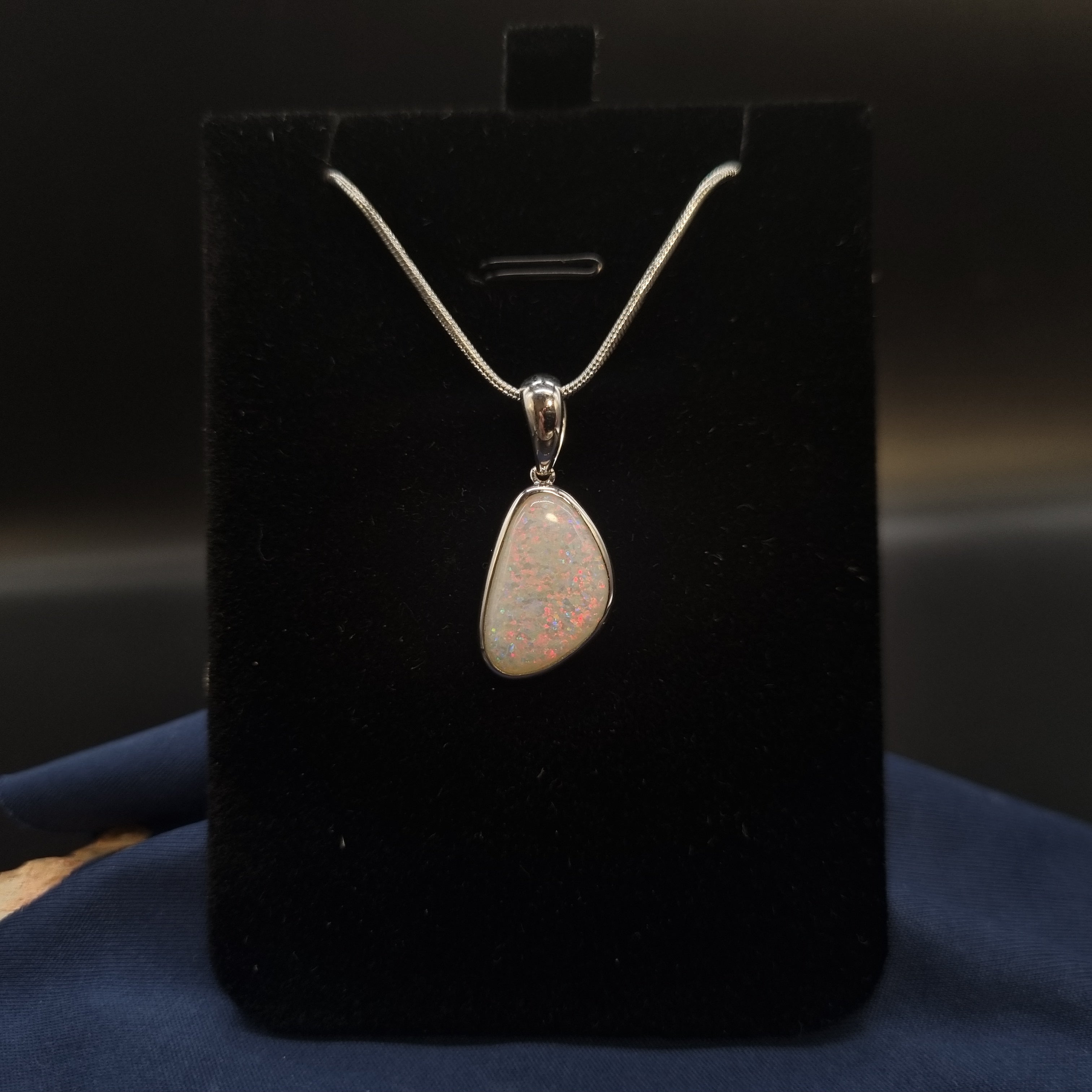 3.8ct White Opal in Sterling Silver