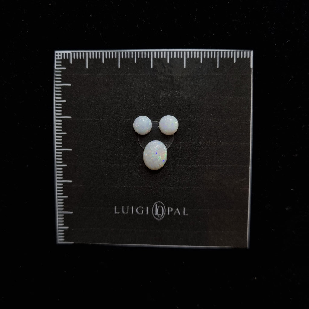 White Opal Set 2.1ct / 5x5 & 9x7mm