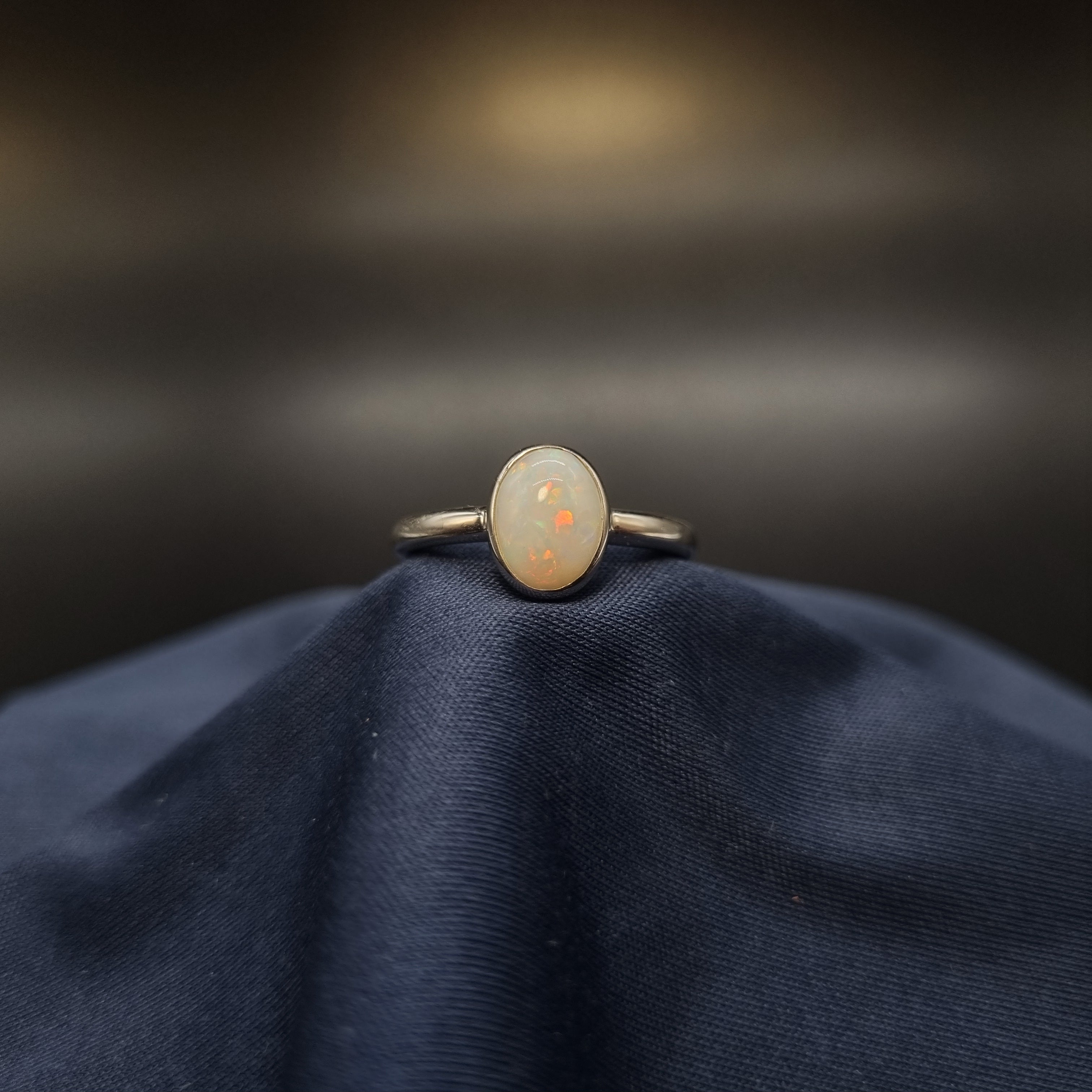 1.3ct White Opal