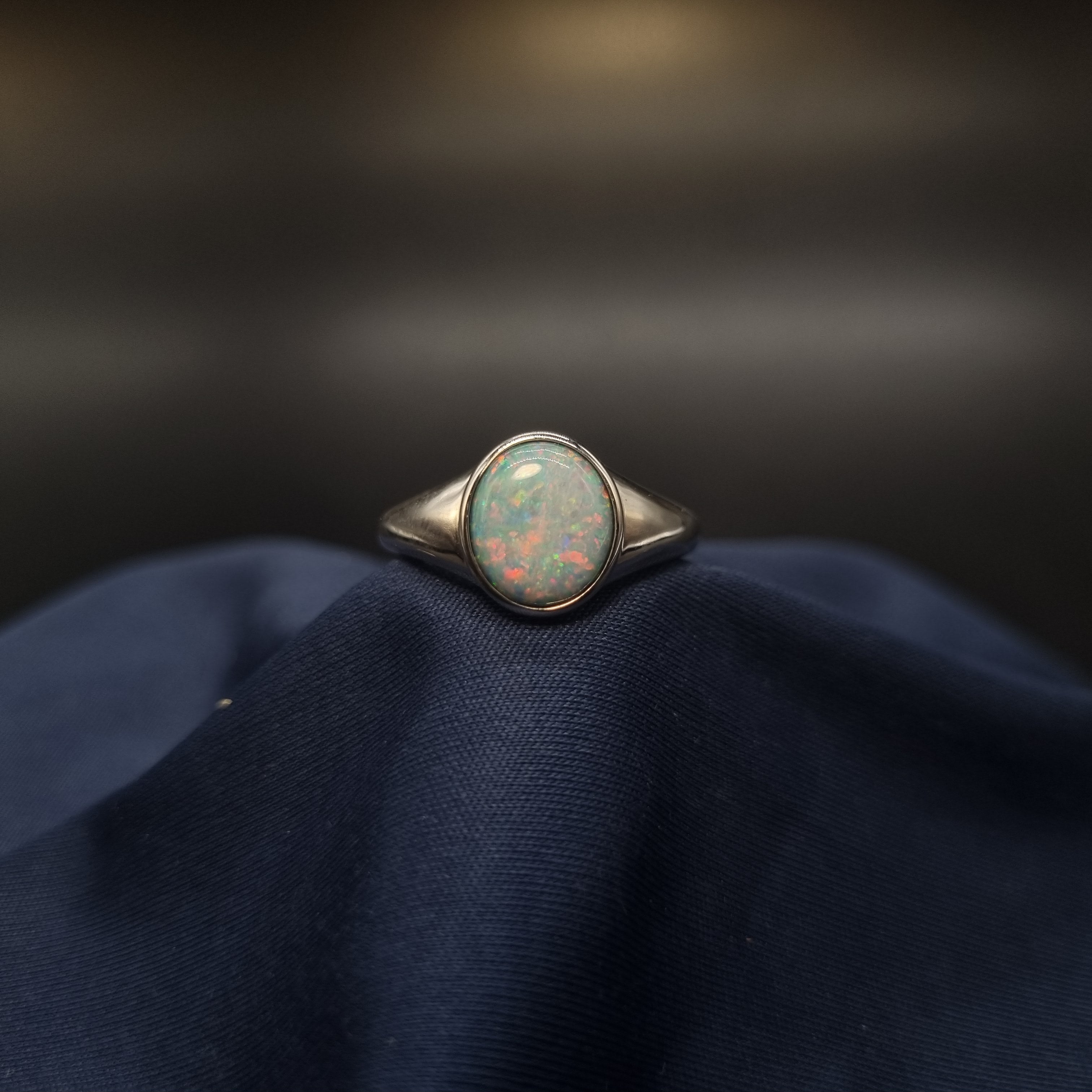 2.3ct Opal Doublet