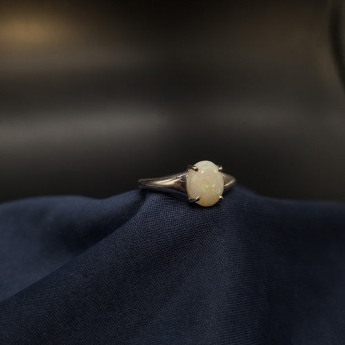 1.25ct White Opal