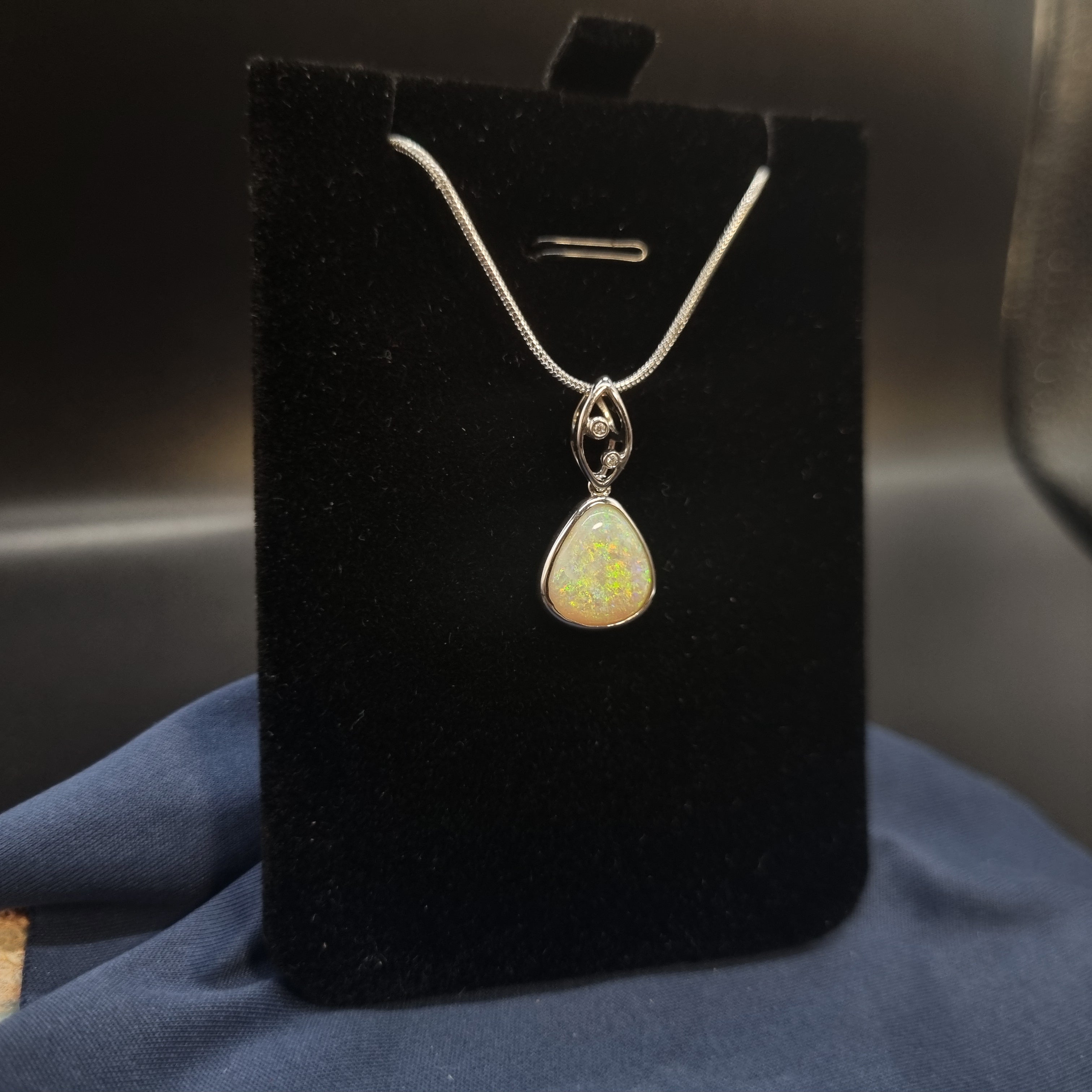 2ct Solid Opal in Sterling Silver