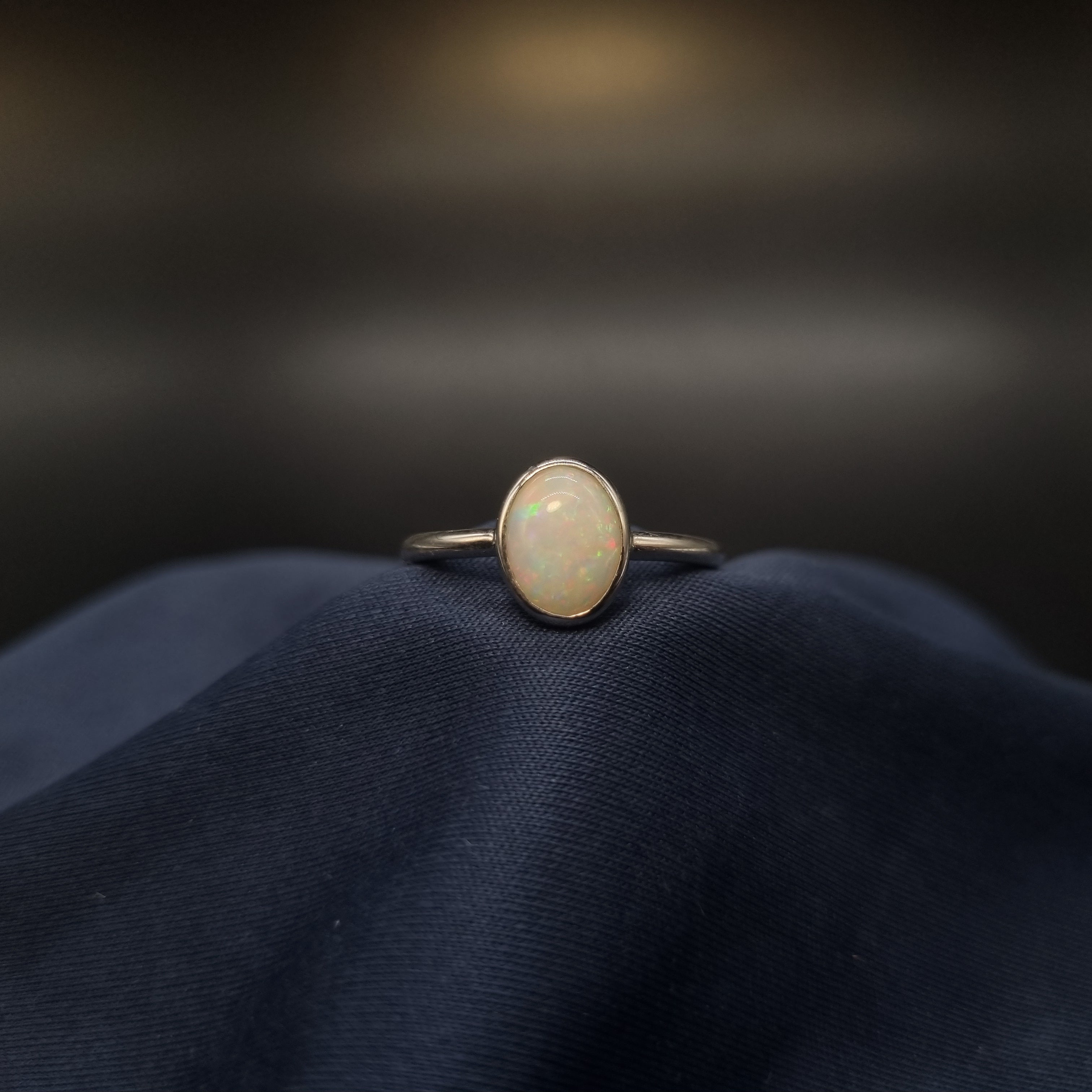 1.15ct White Opal