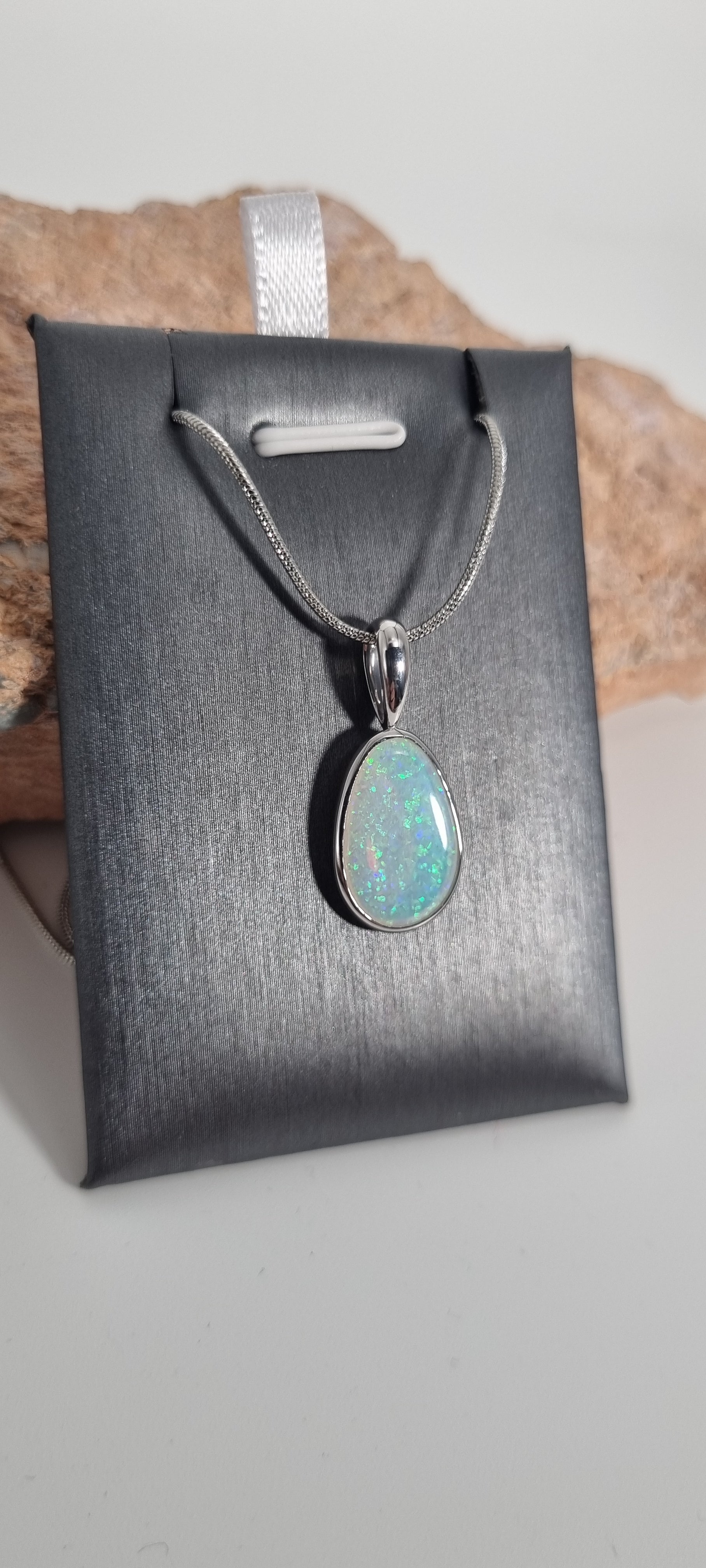 3.25ct Crystal Opal