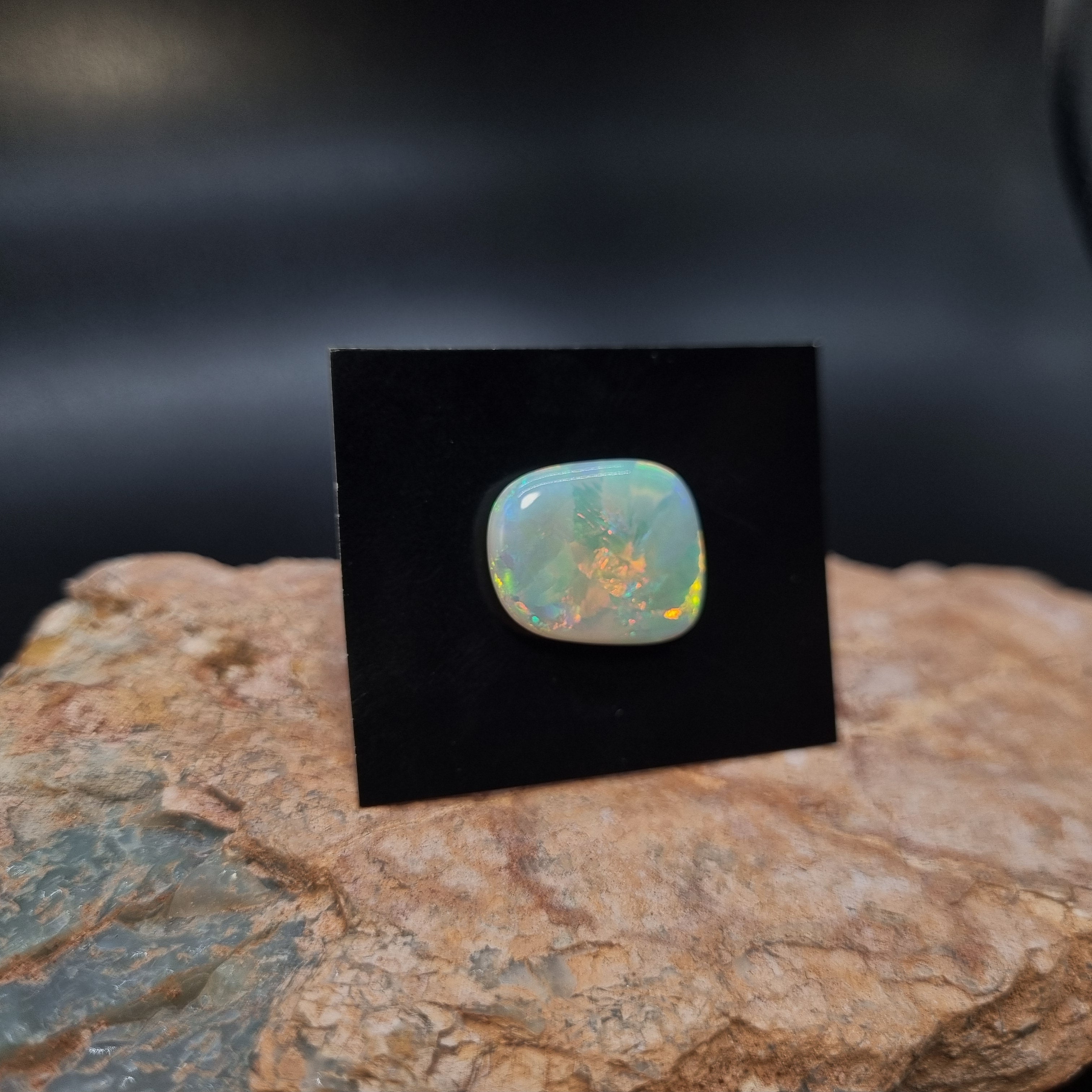 10ct Freeform Gem 11 Mile