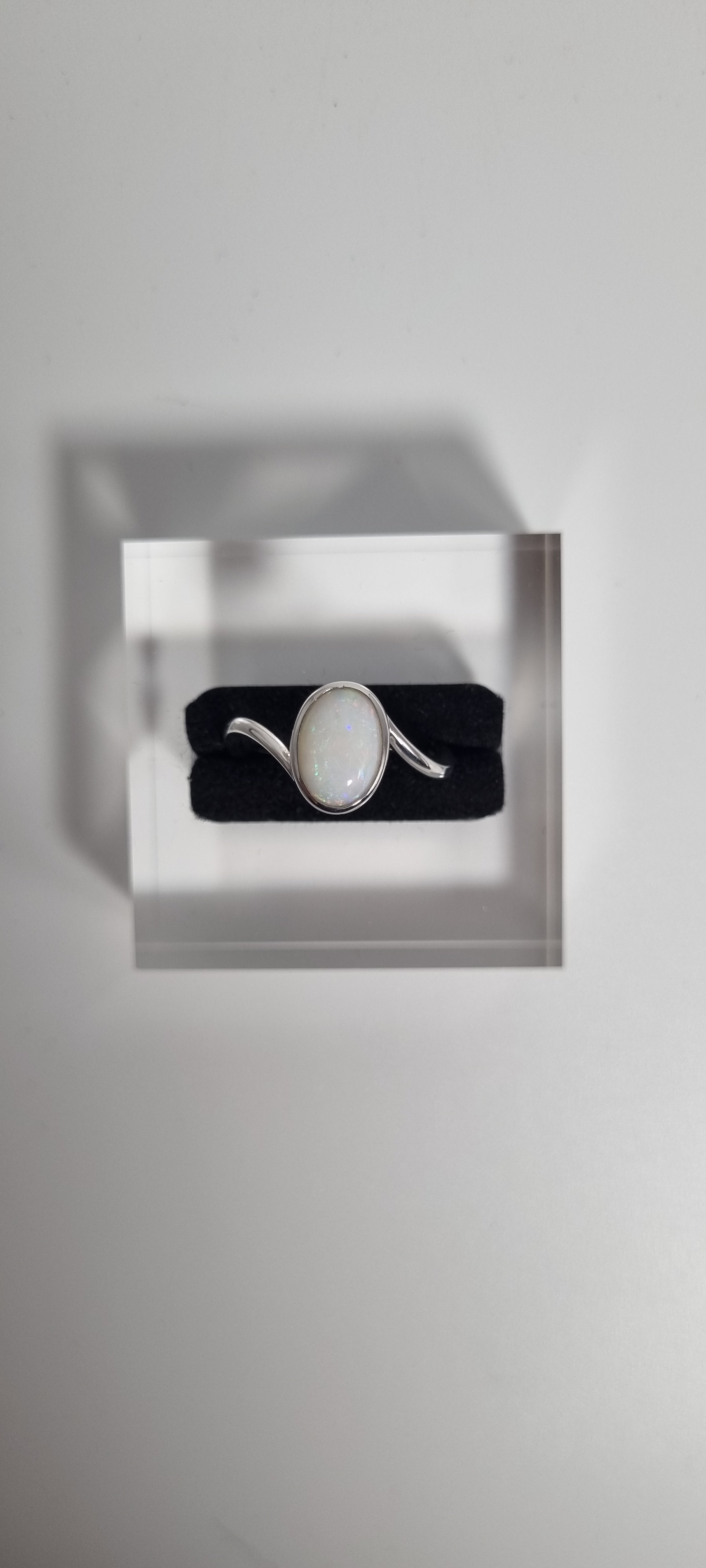1.3ct White Opal