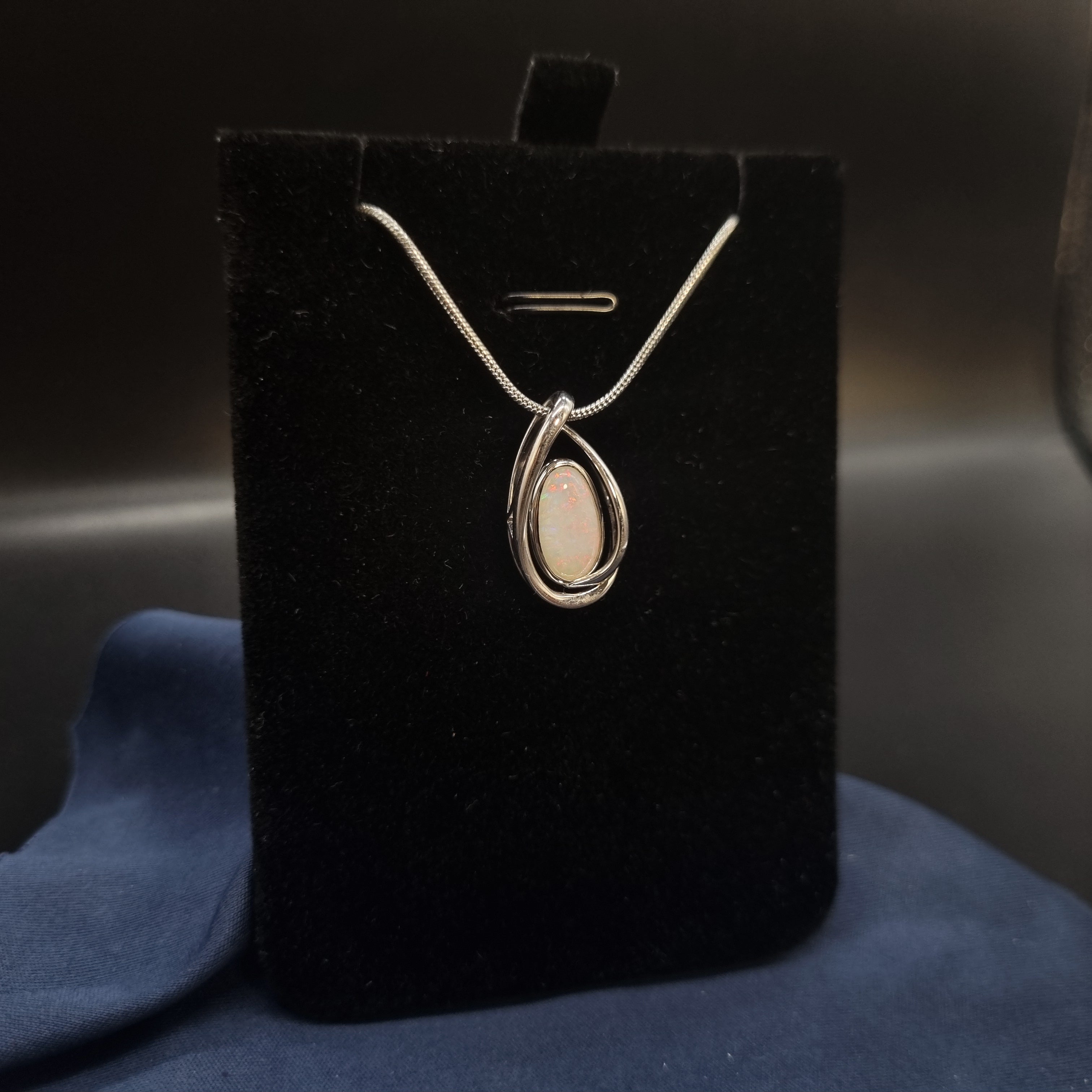1.2ct Solid Opal in Sterling Silver