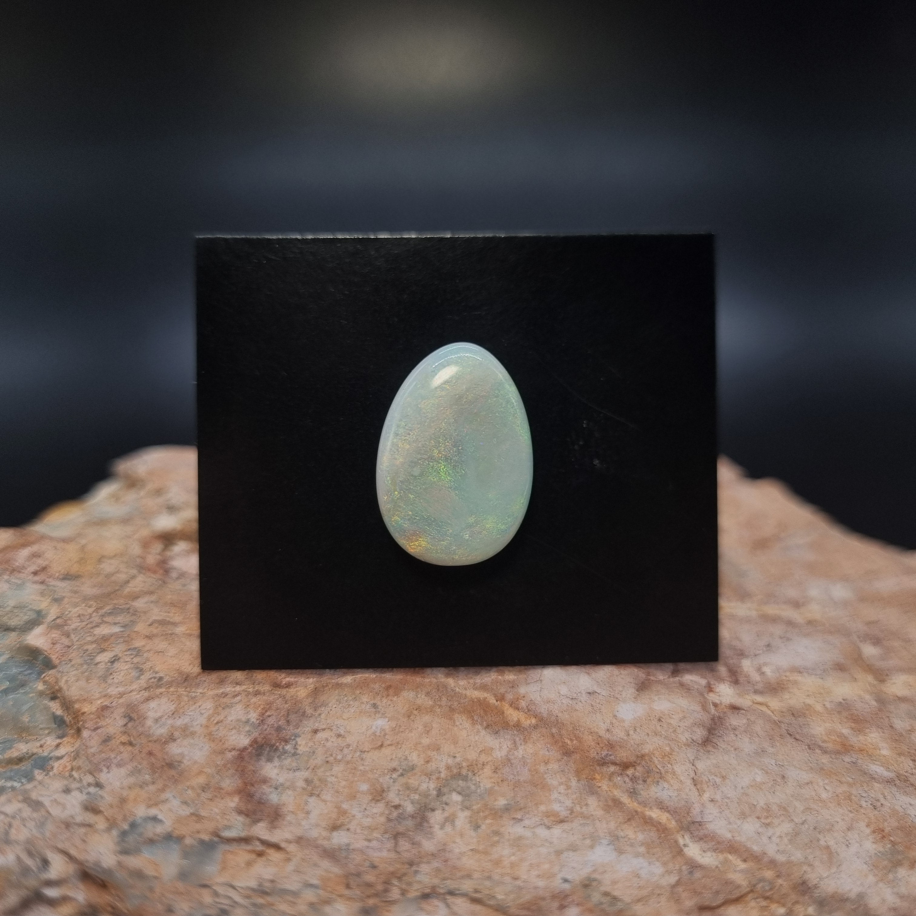 6ct Freeform/Drop Shape
