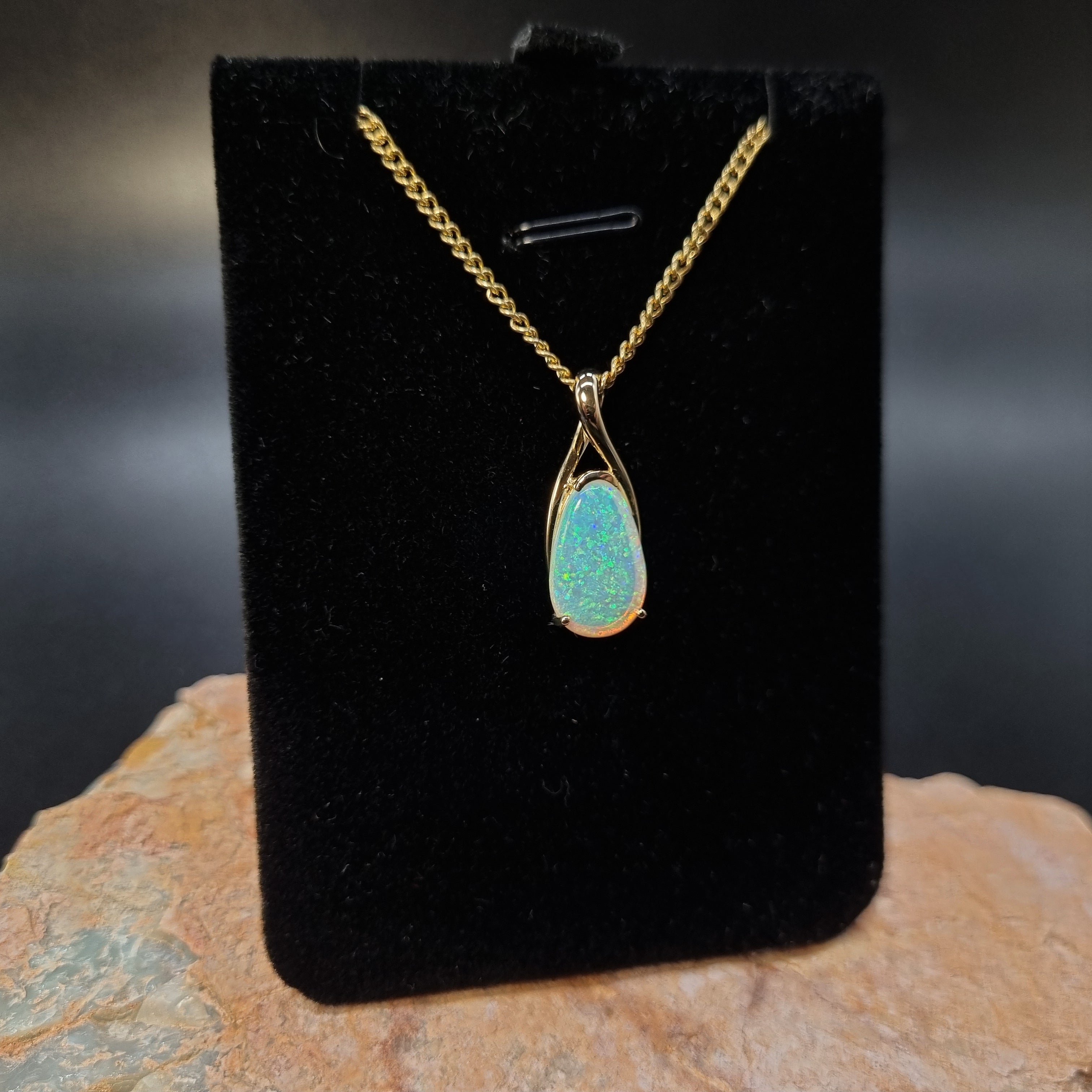2.2ct Solid Crystal Opal in 9k Gold
