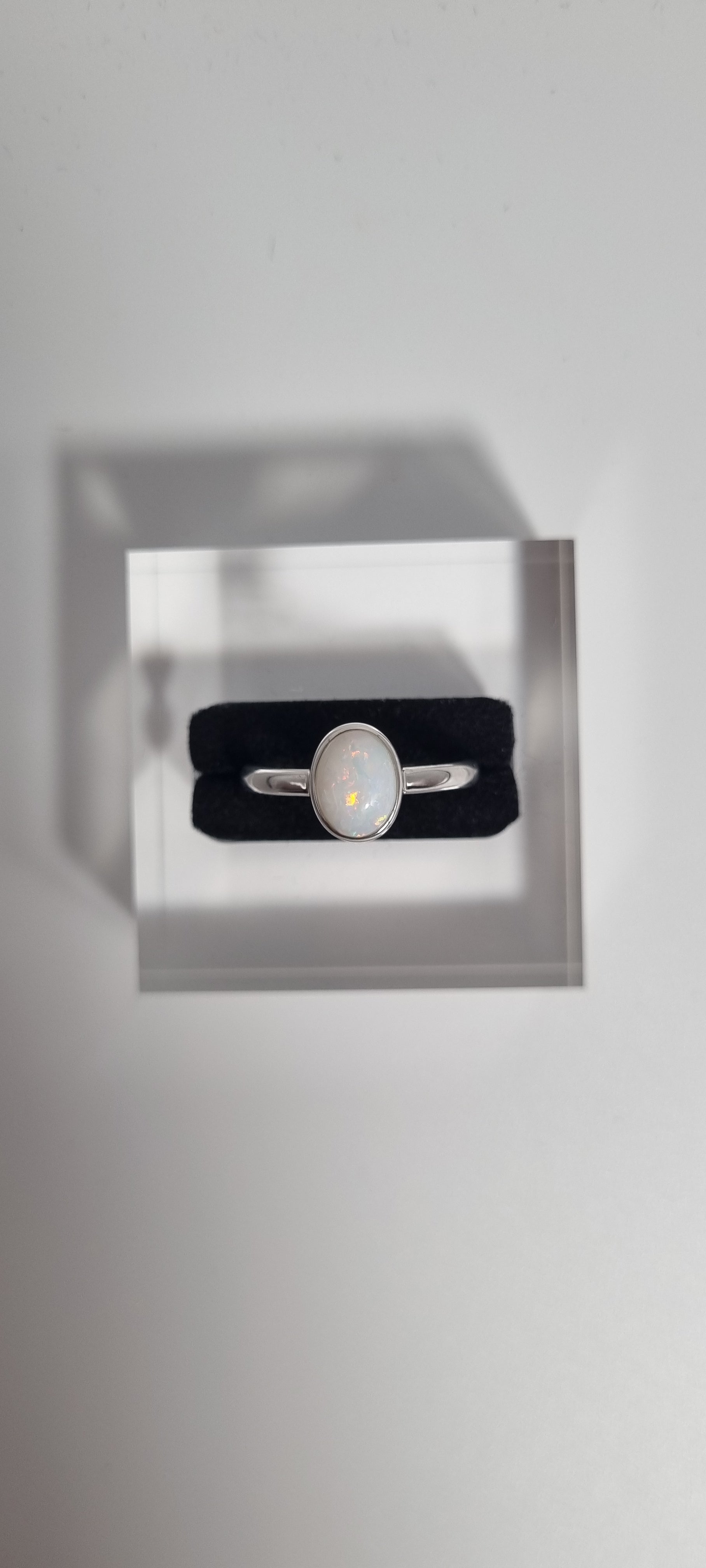1.3ct White Opal