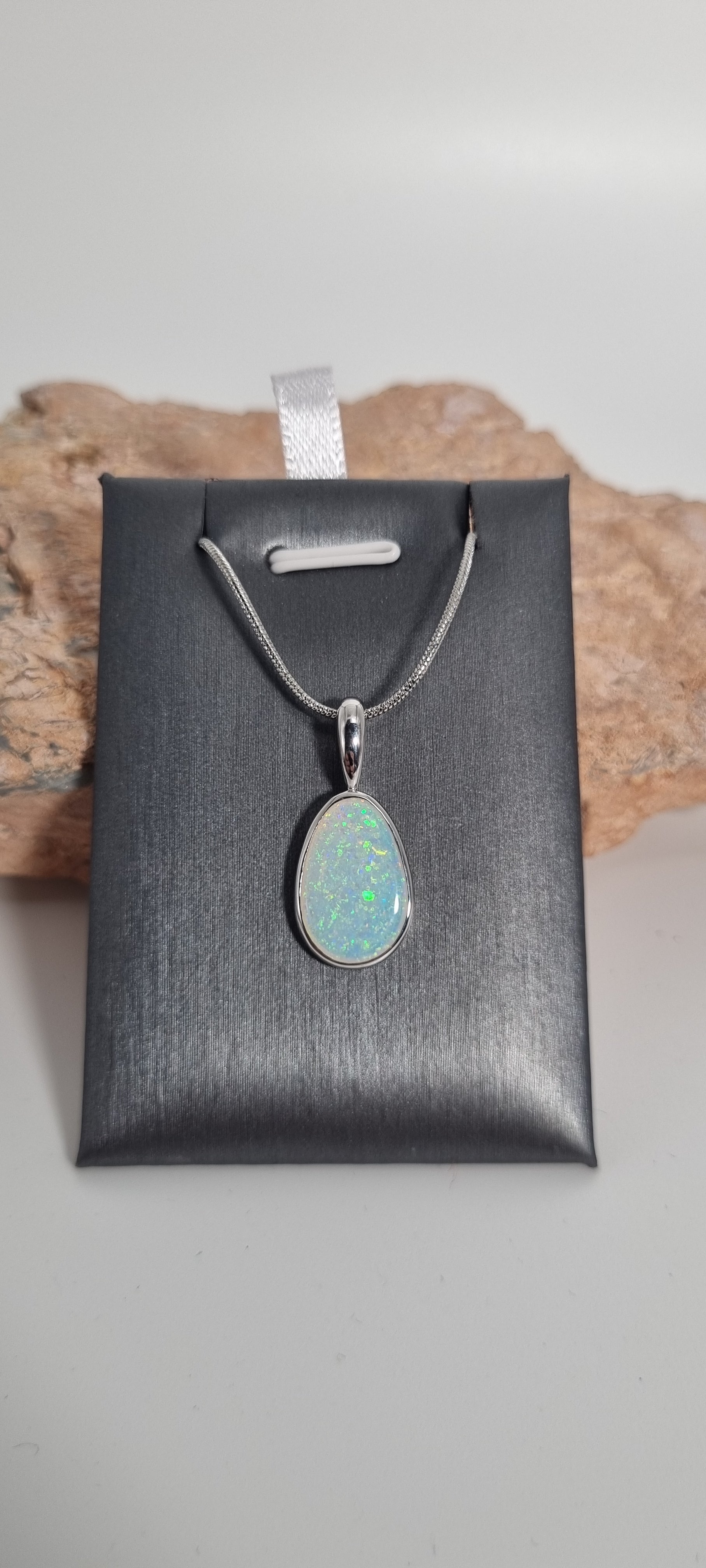 3.25ct Crystal Opal