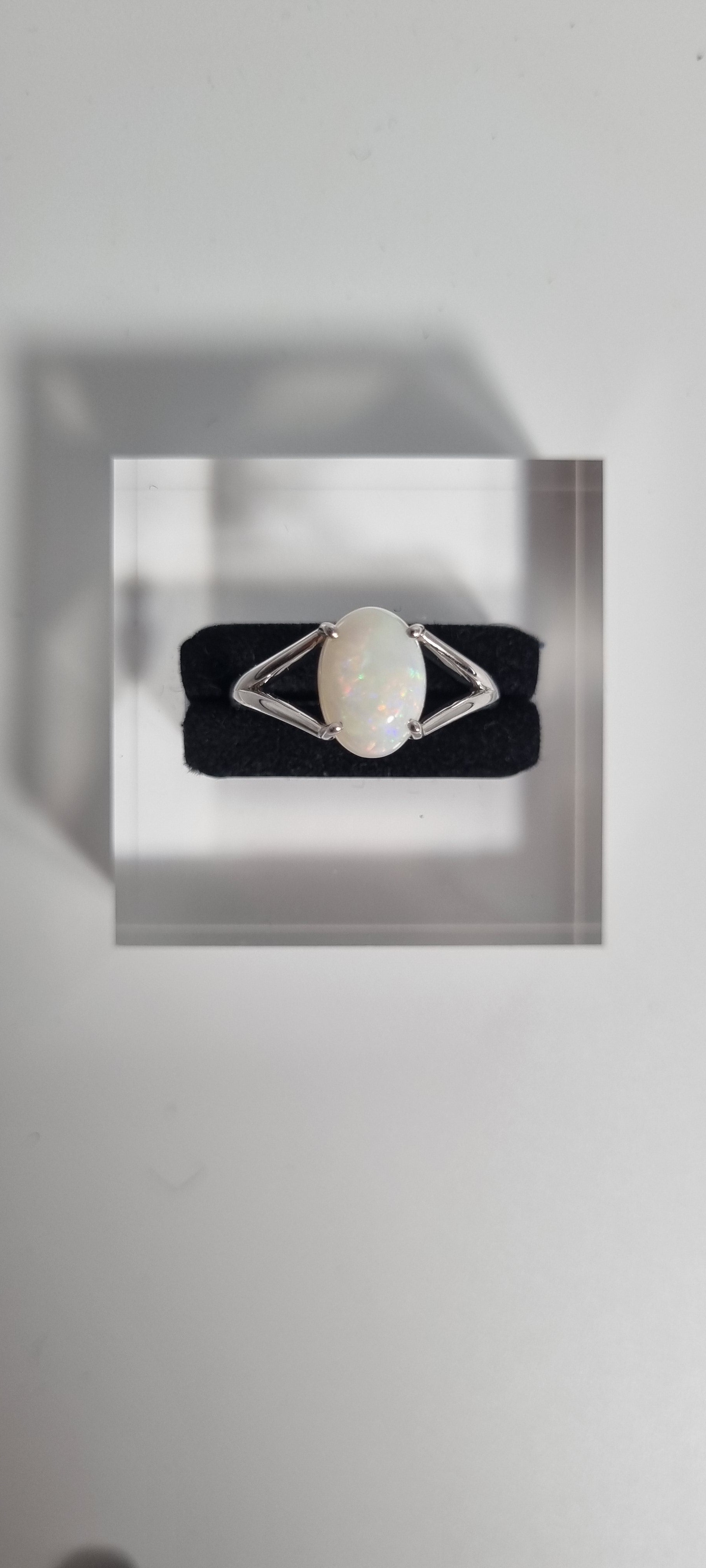 2.45ct Solid White Opal