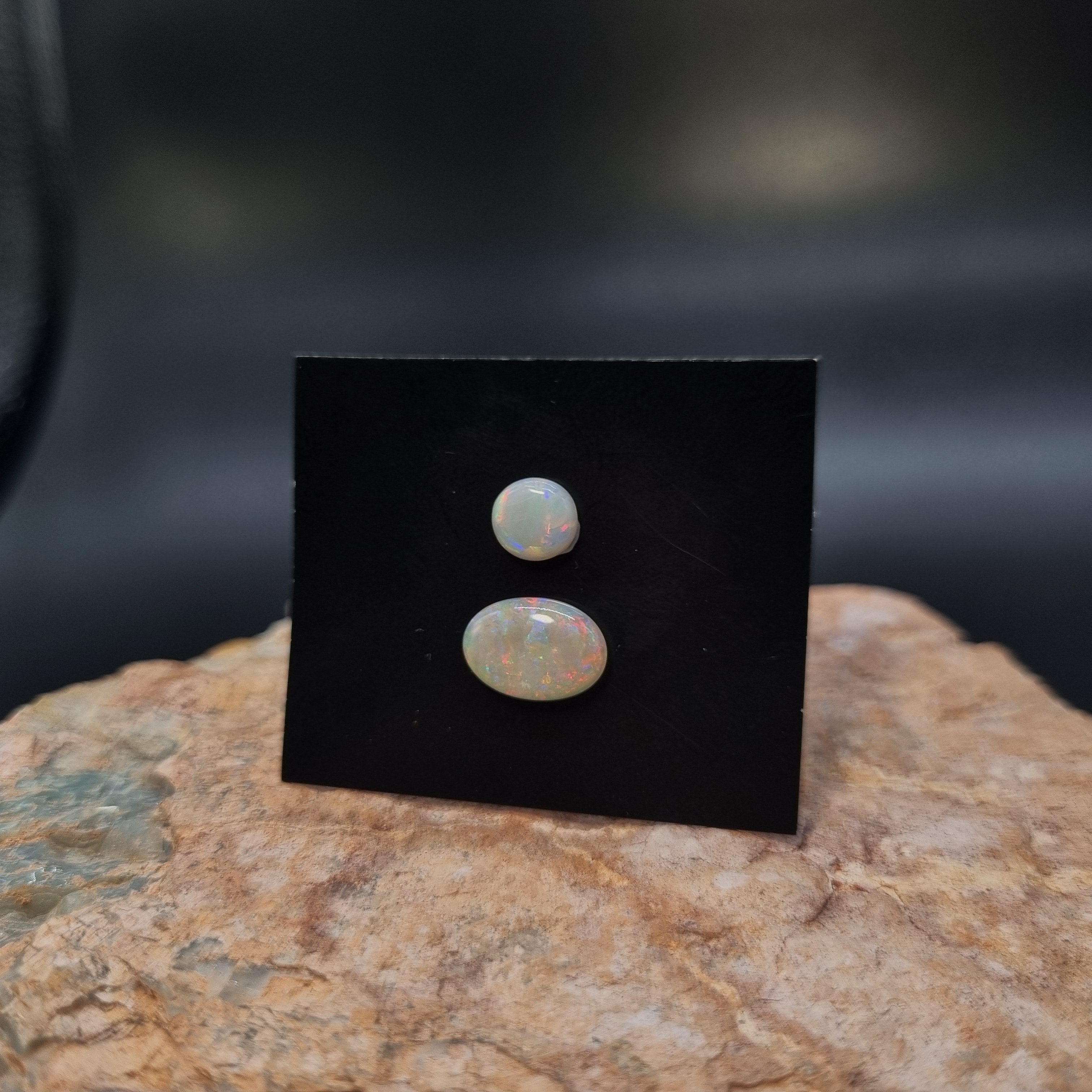 2.5ct Pair