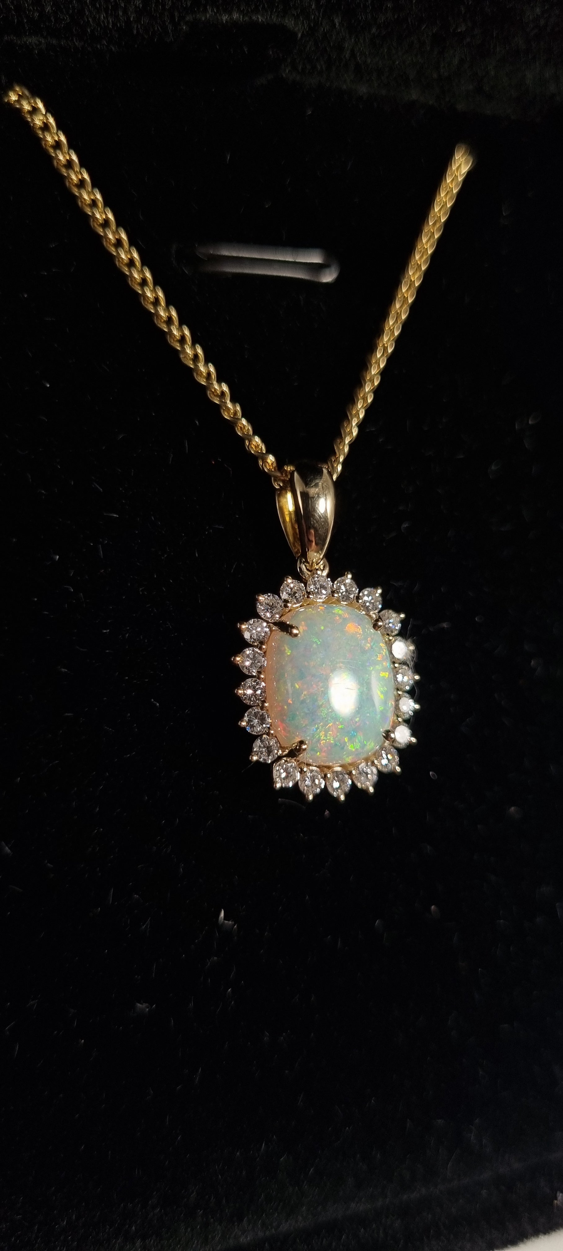 2.6ct Solid Opal in 9k Gold w/Zirconia