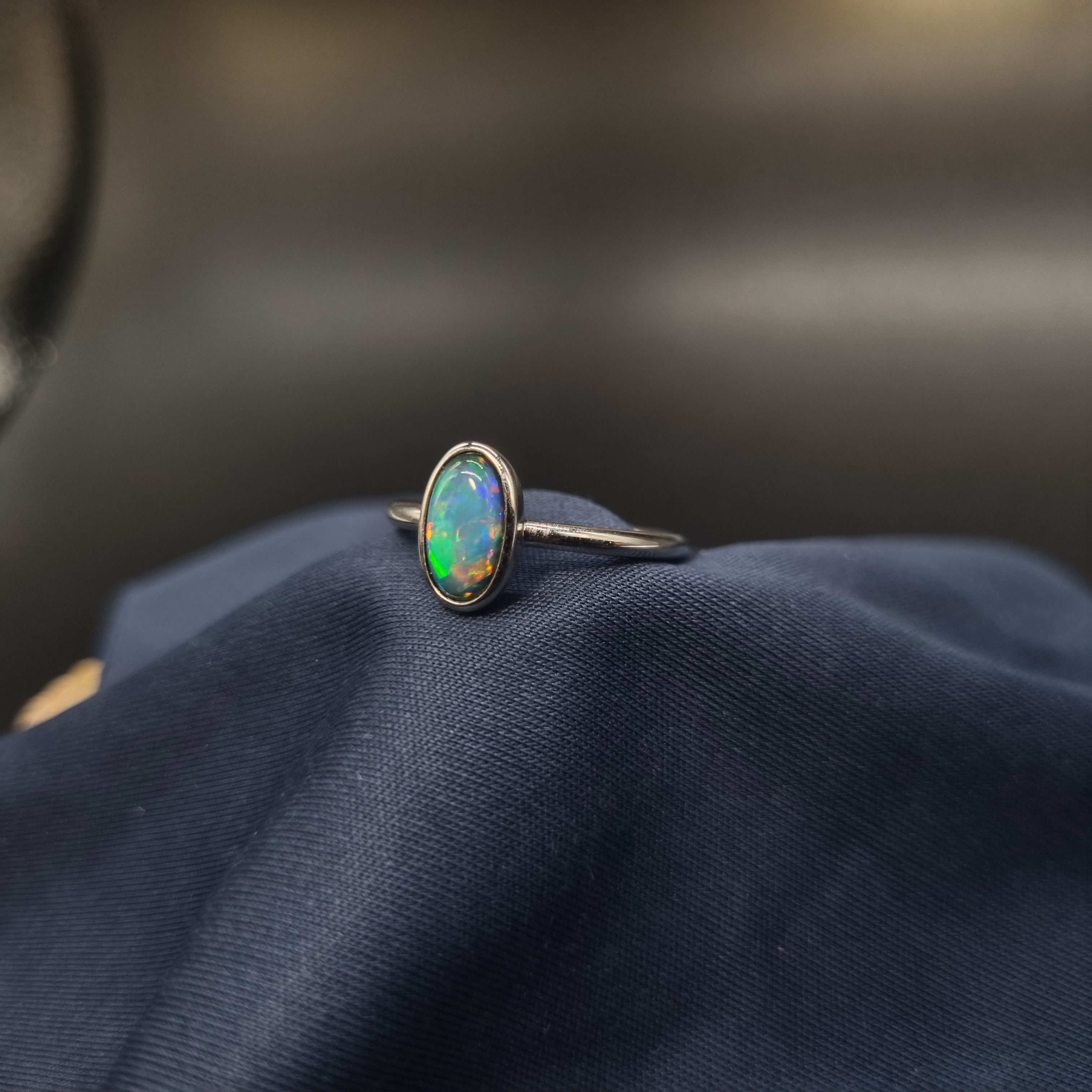 .95ct Opal Doublet