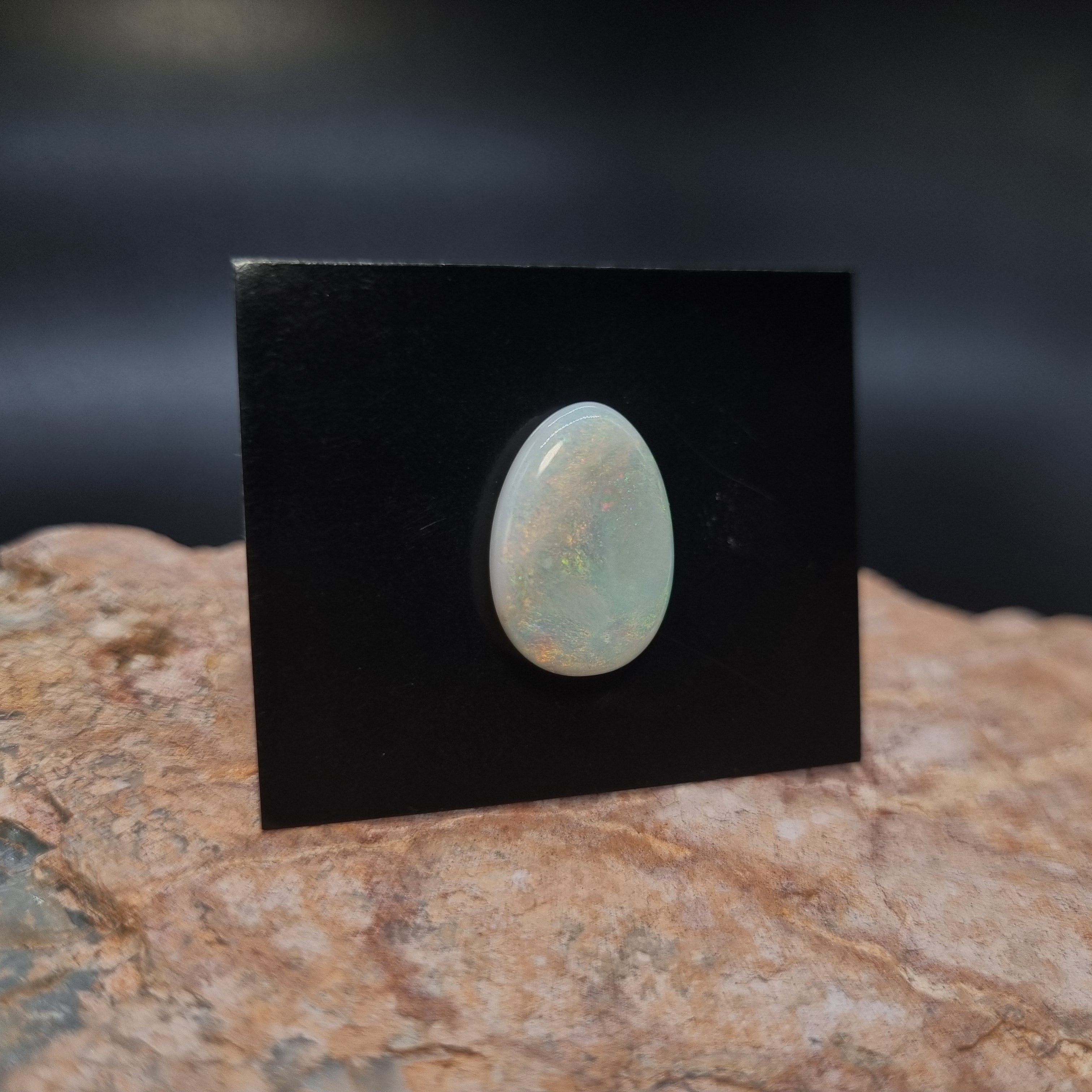 6ct Freeform/Drop Shape