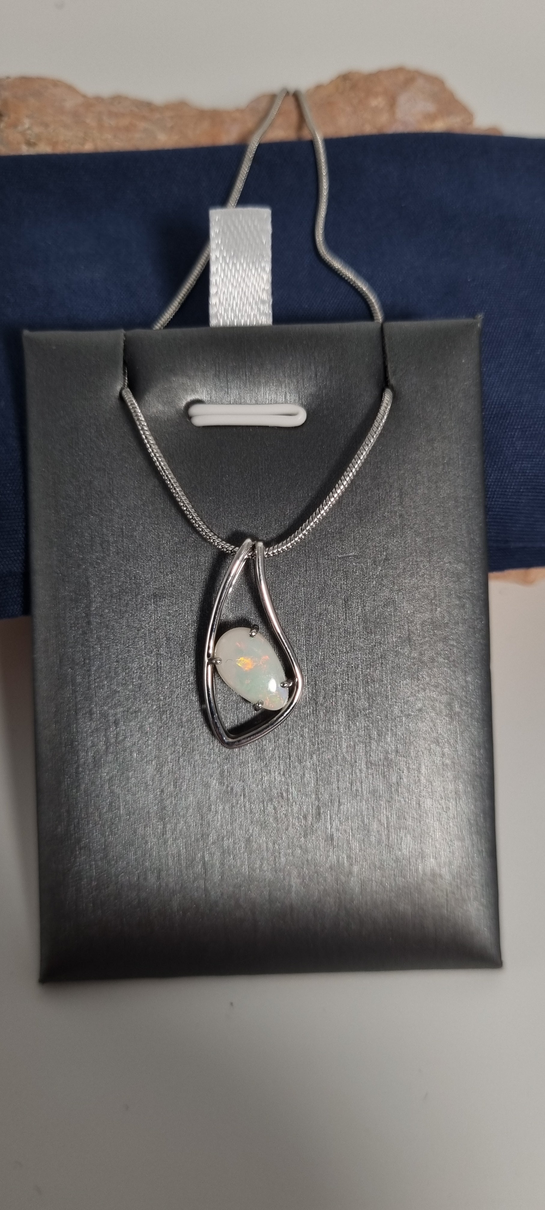 1ct Solid Opal