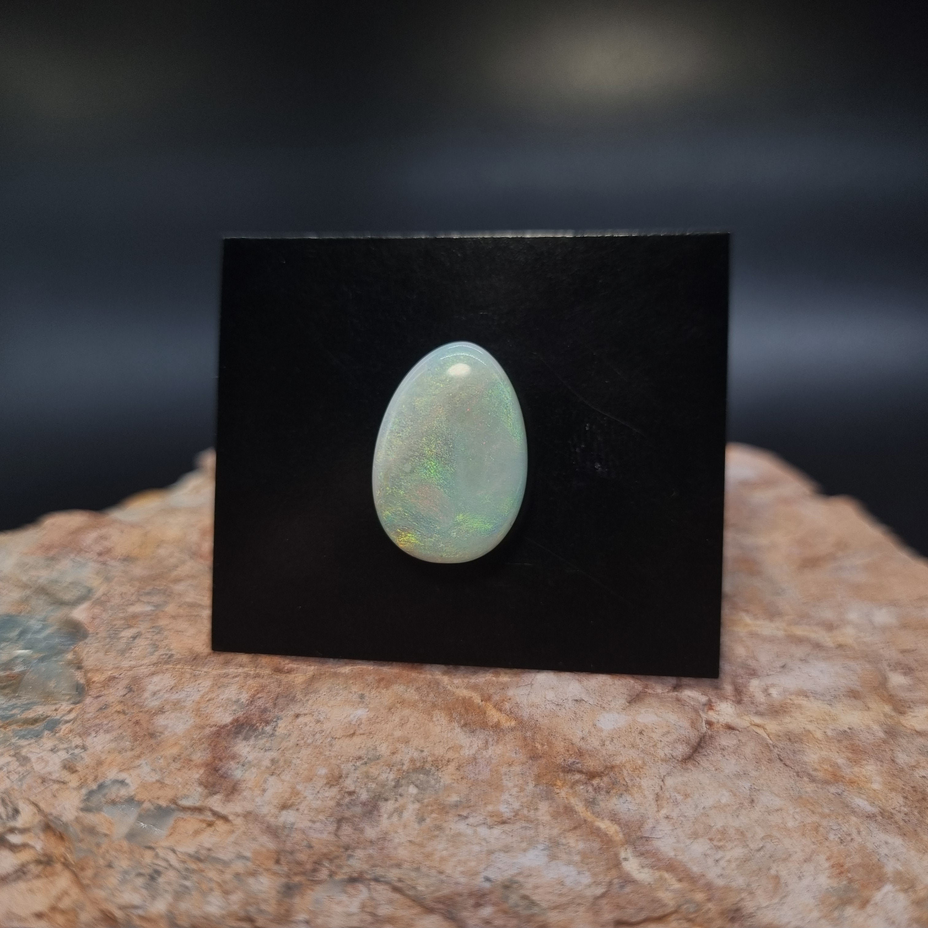6ct Freeform/Drop Shape