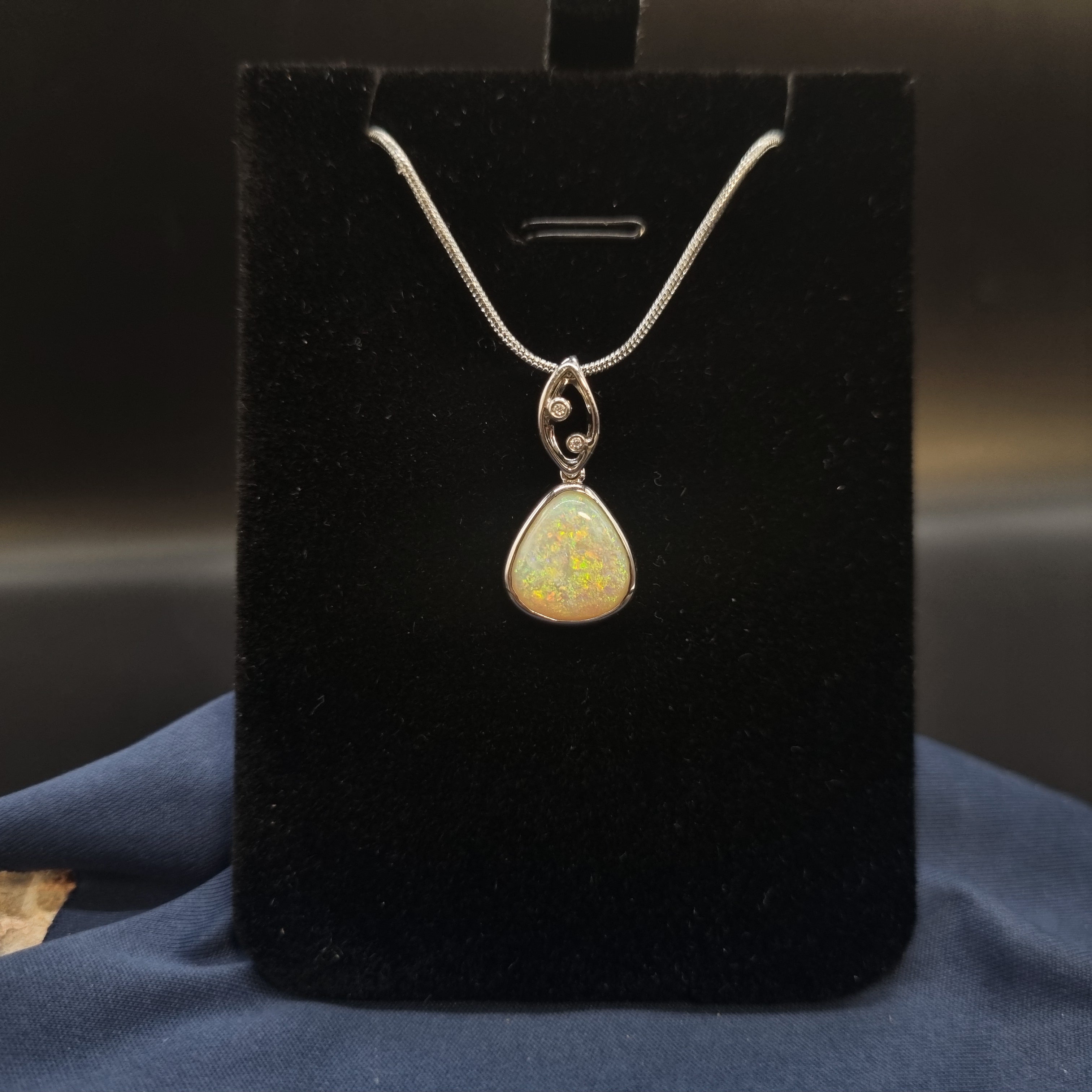2ct Solid Opal in Sterling Silver