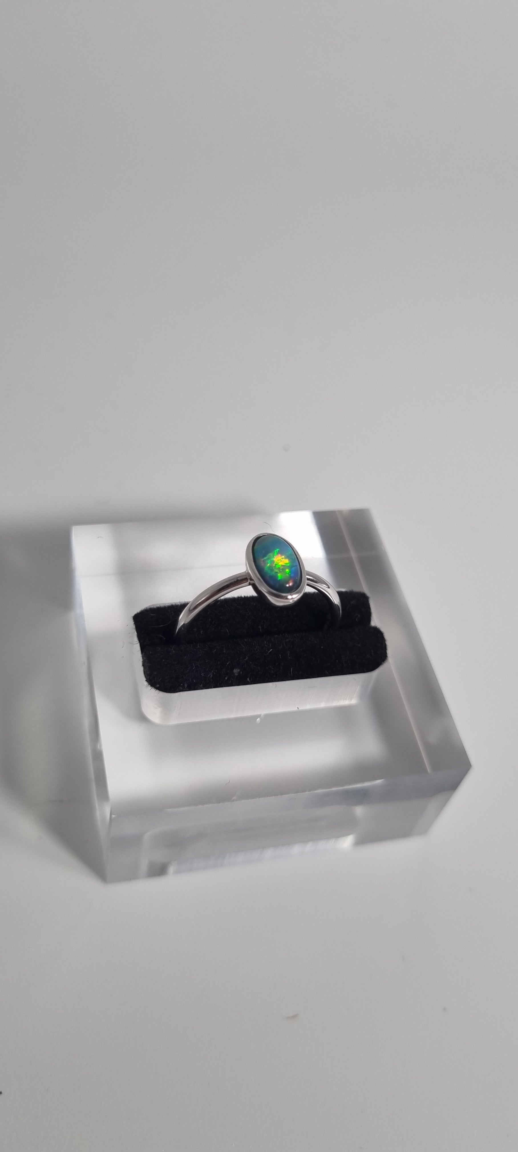 .95ct Opal Doublet