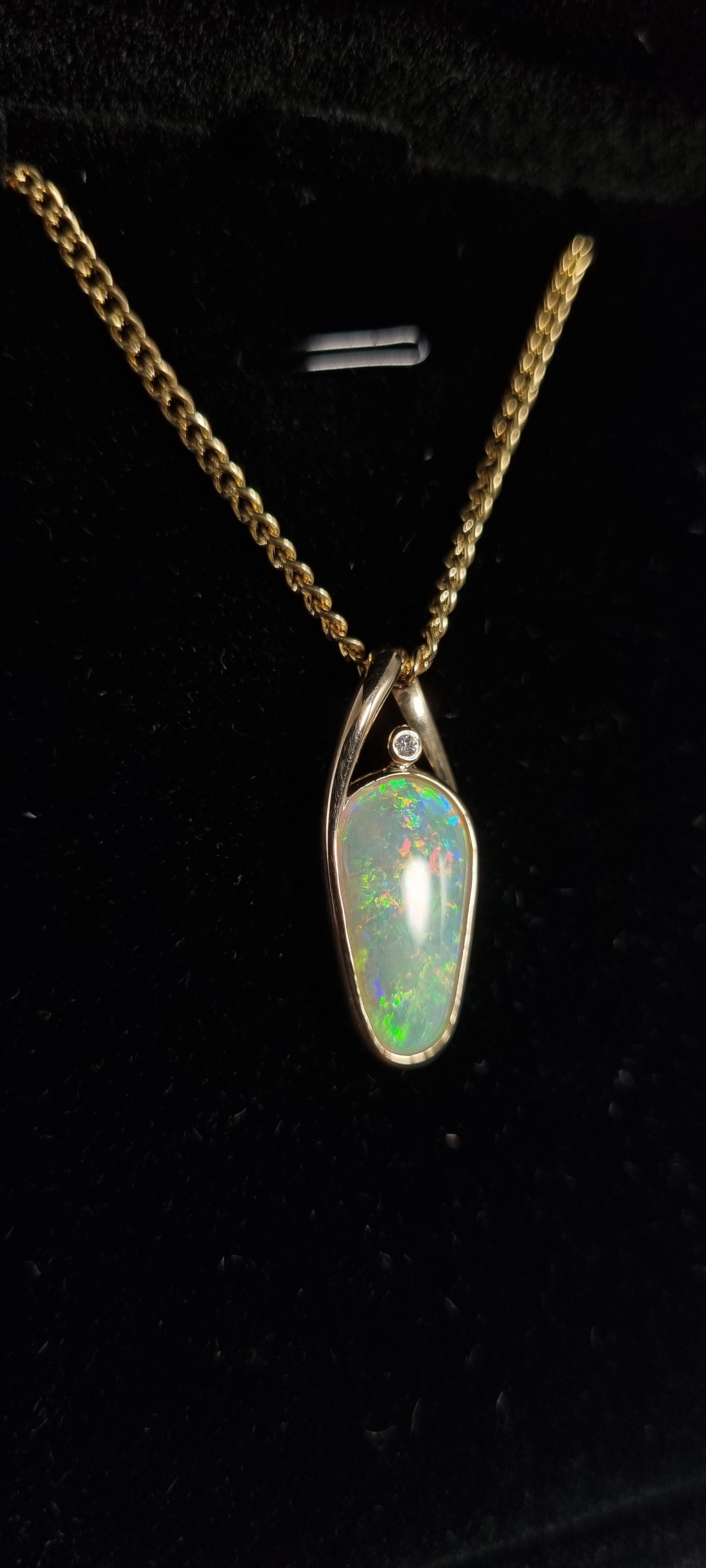3ct Solid Opal in 9k Gold w/Zirconia