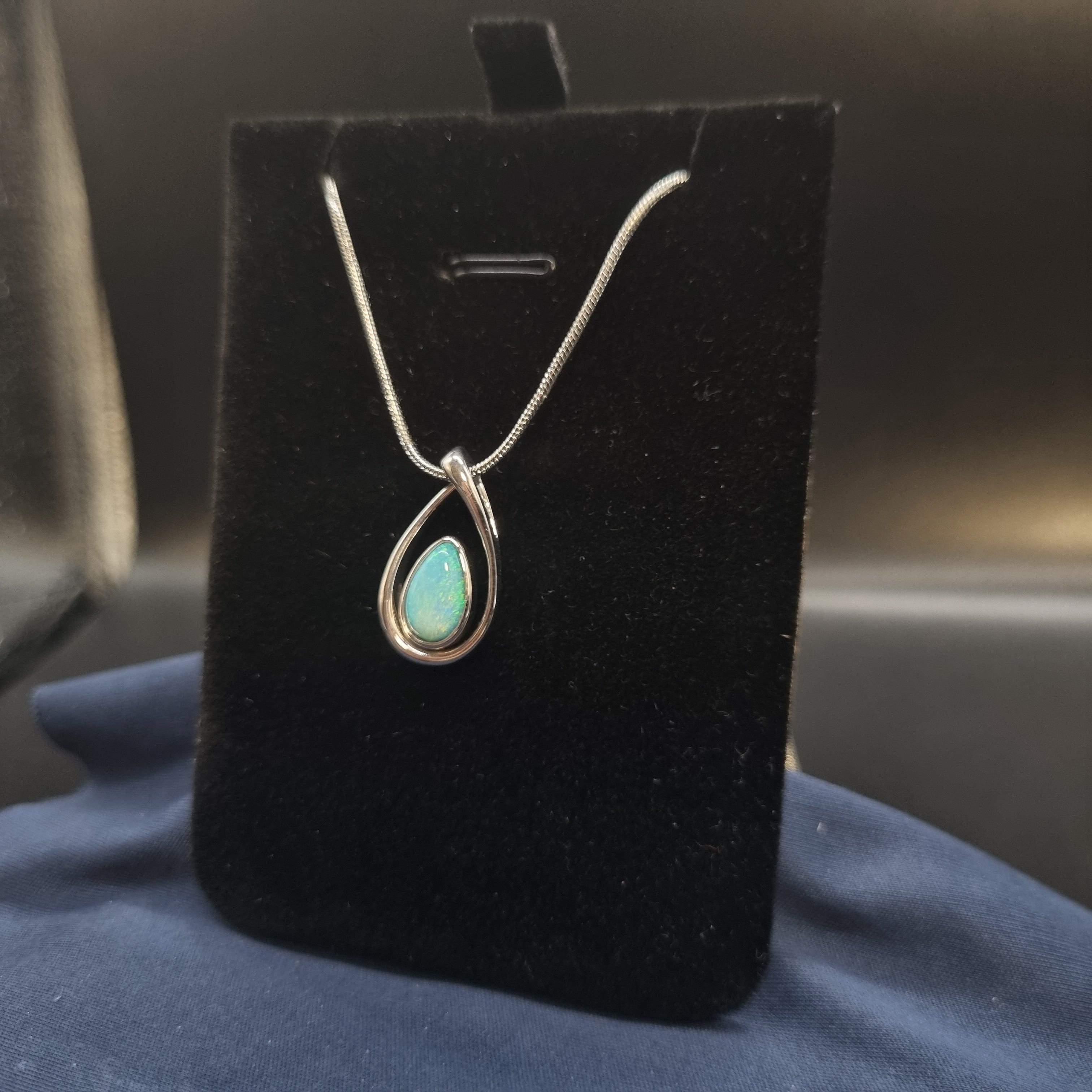 1.5ct Doublet Opal in Sterling Silver