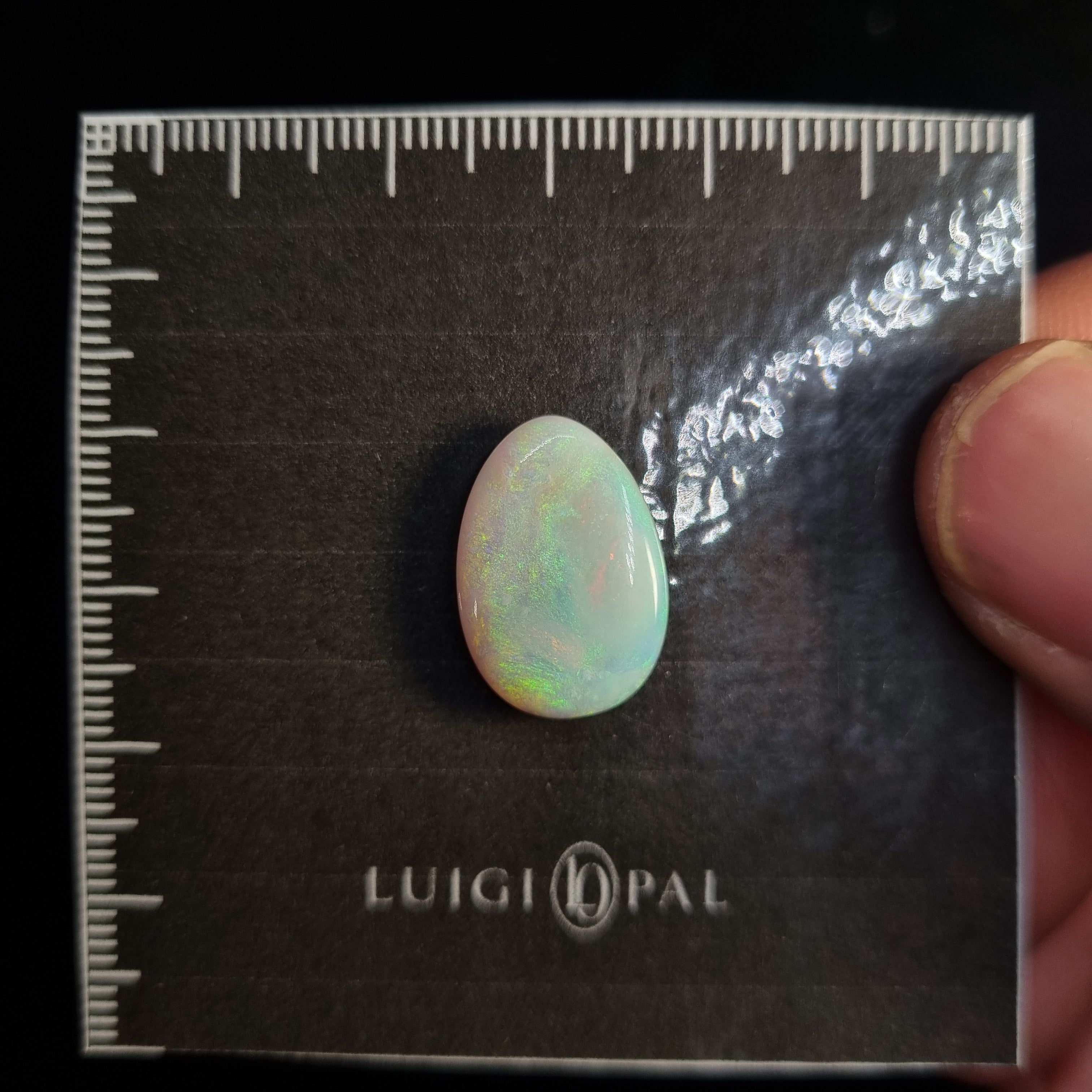 6ct Freeform/Drop Shape
