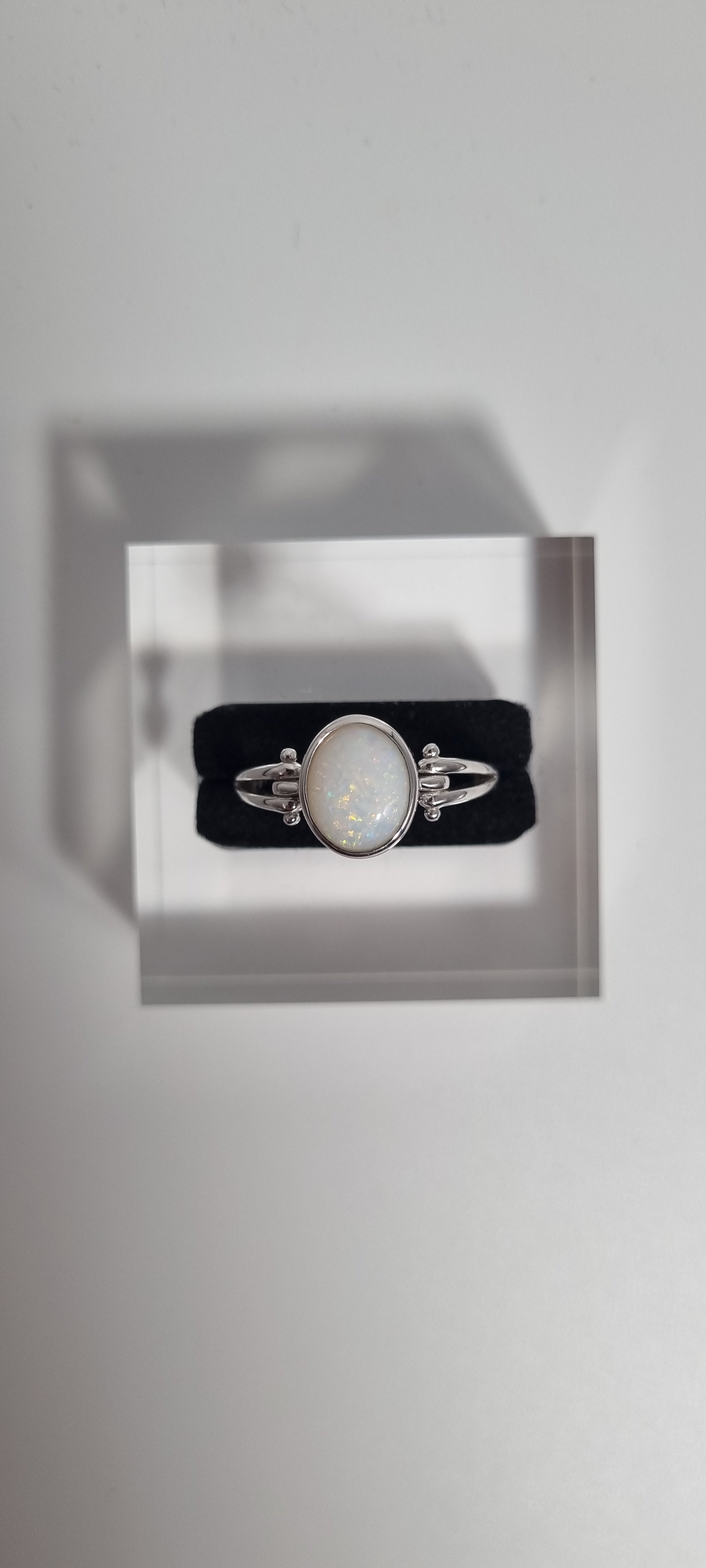 1.5ct White Opal